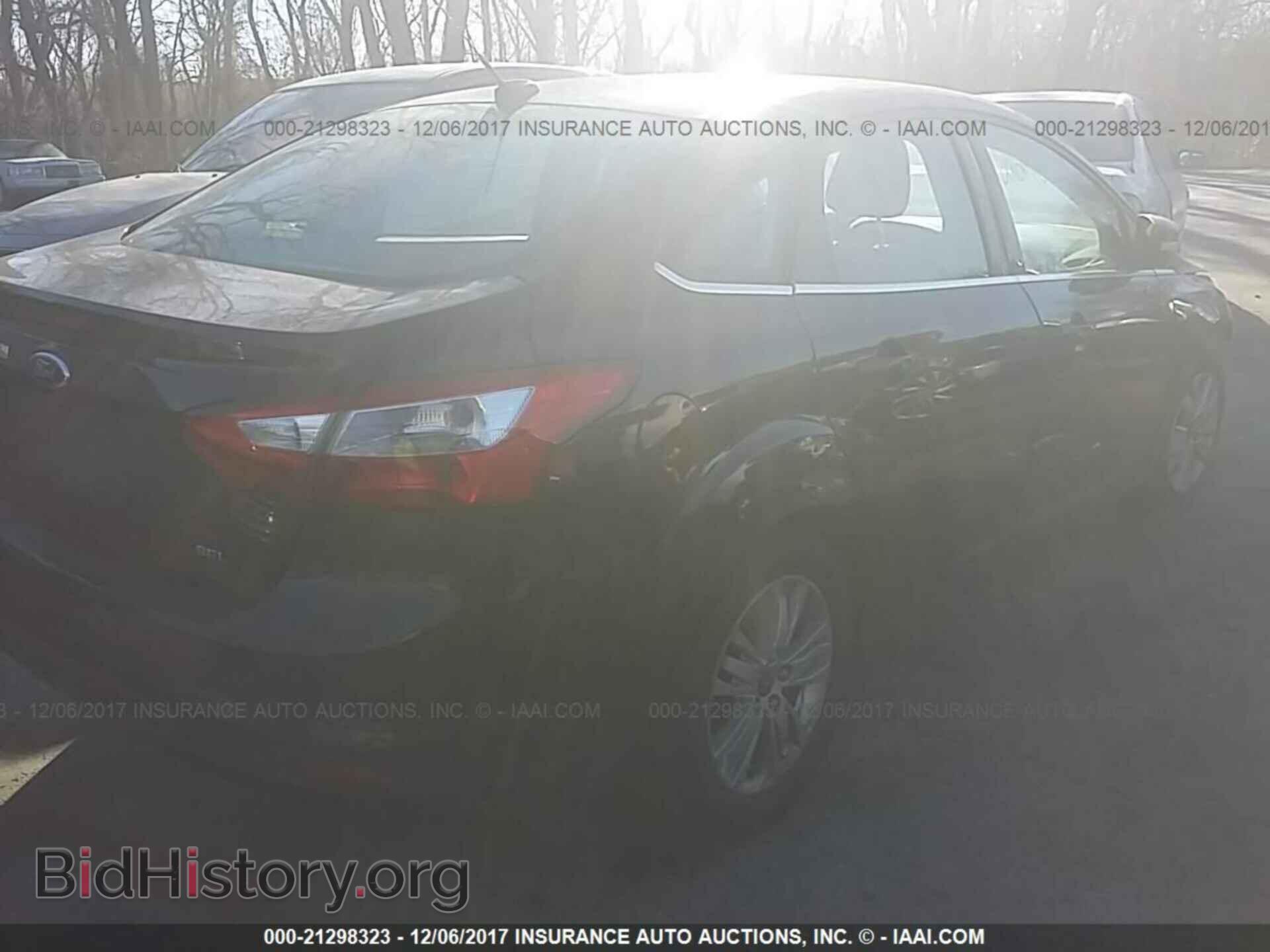 2012 Ford Focus - VIN: 1FAHP3H22CL405758 - Фото 4