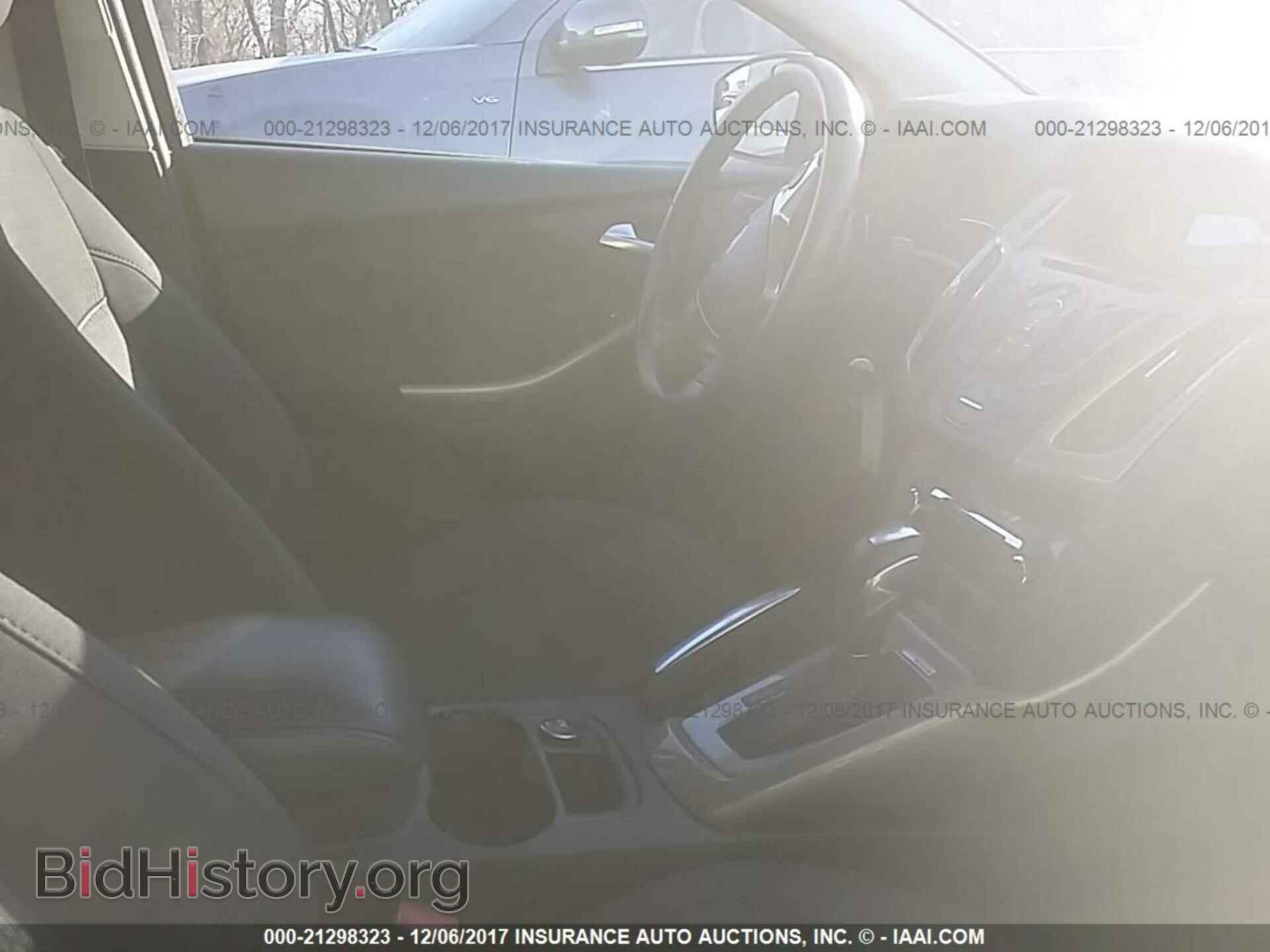 2012 Ford Focus - VIN: 1FAHP3H22CL405758 - Фото 5