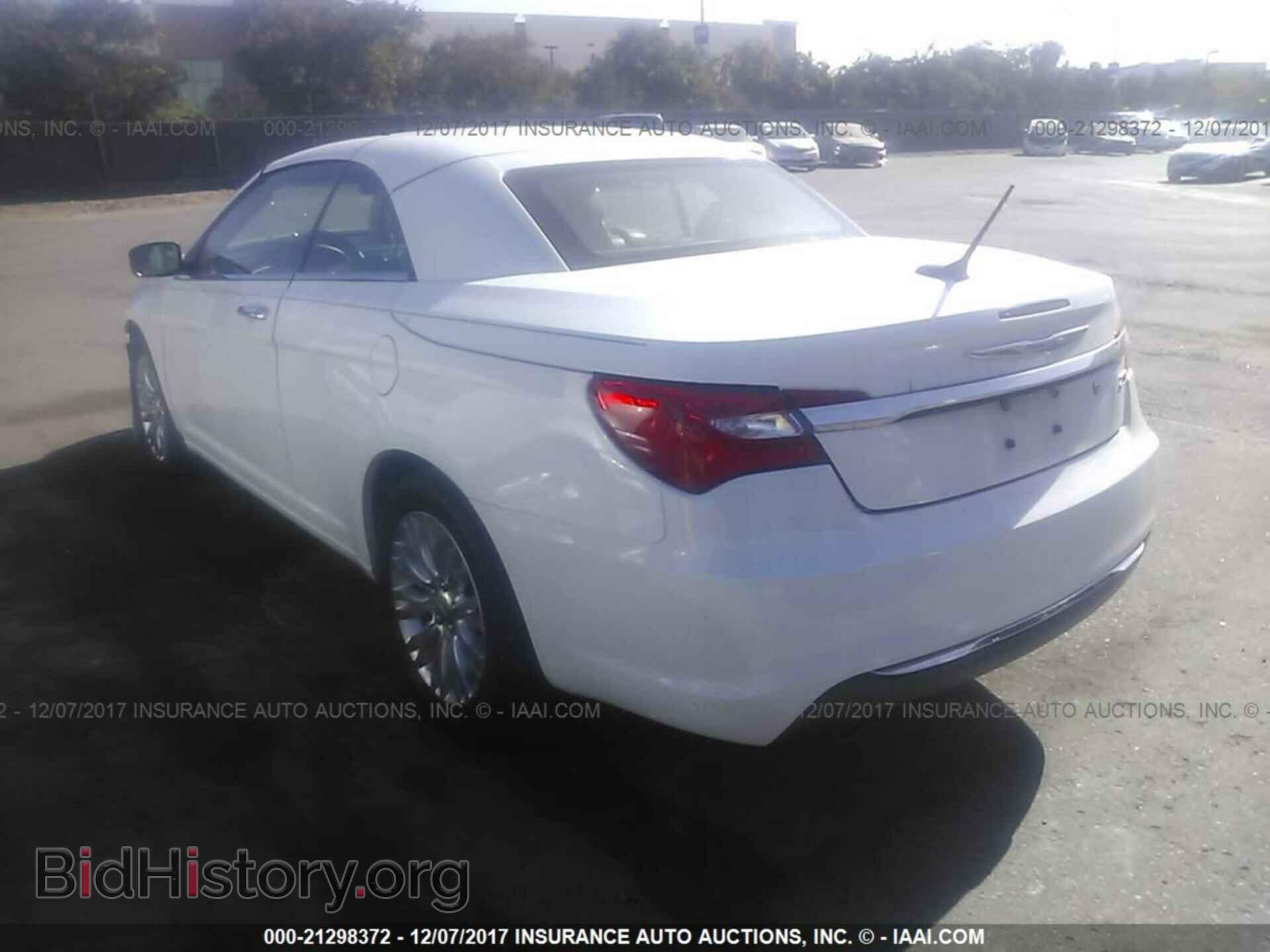 2011 Chrysler 200 - VIN: 1C3BC7EG4BN597663 - Photo 3