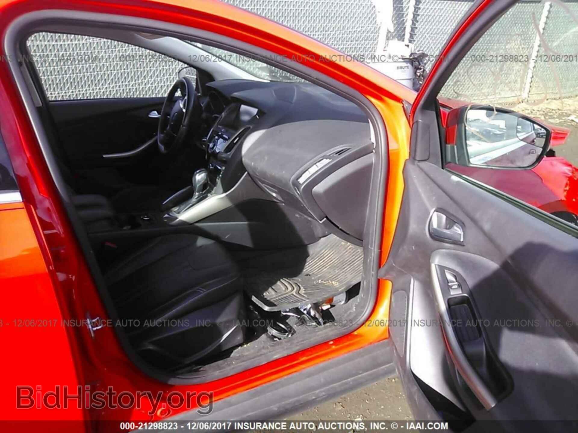 2012 Ford Focus - VIN: 1FAHP3H29CL233261 - Photo 5