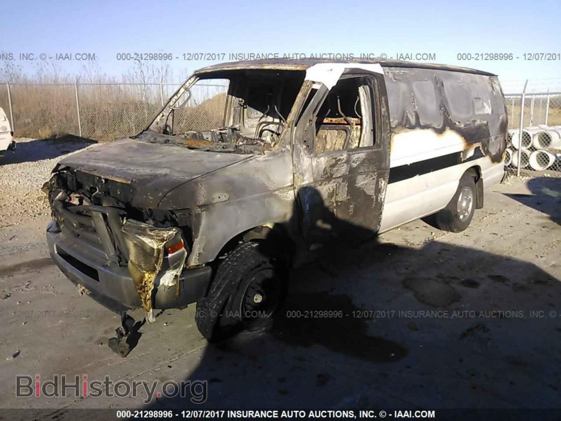 2013 Ford Econoline - VIN: 1FTNS2EW0DDA10597 - Фото 2
