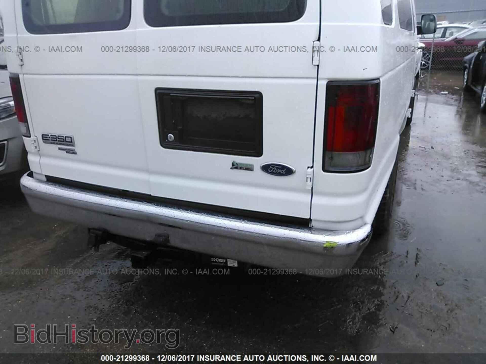 2011 Ford Econoline - VIN: 1FBSS3BL5BDA11703 - Photo 6
