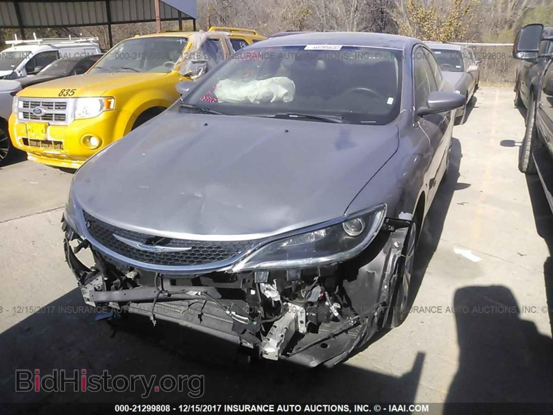2016 Chrysler 200 - VIN: 1C3CCCABXGN165190 - Photo 6