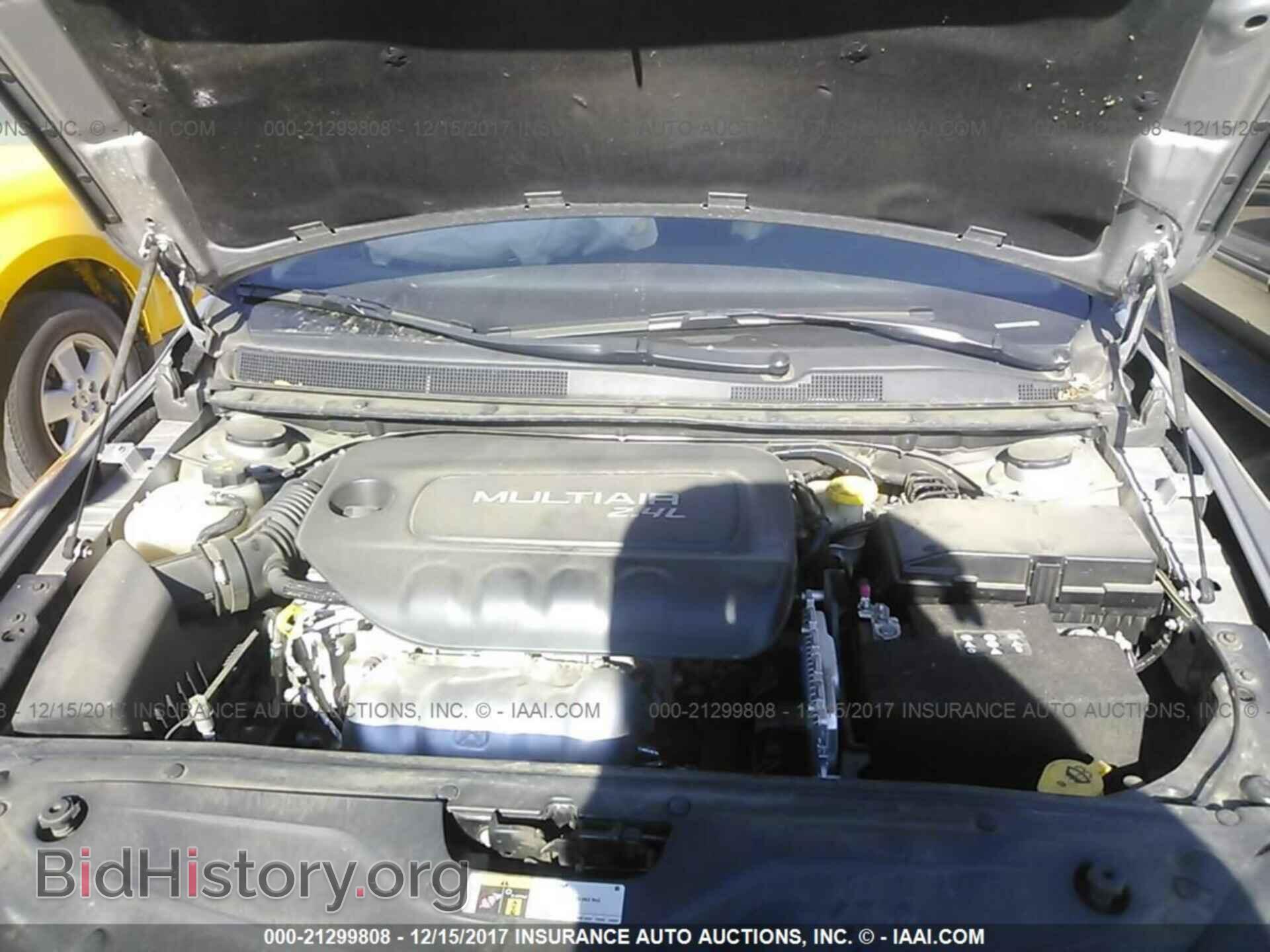 2016 Chrysler 200 - VIN: 1C3CCCABXGN165190 - Photo 10