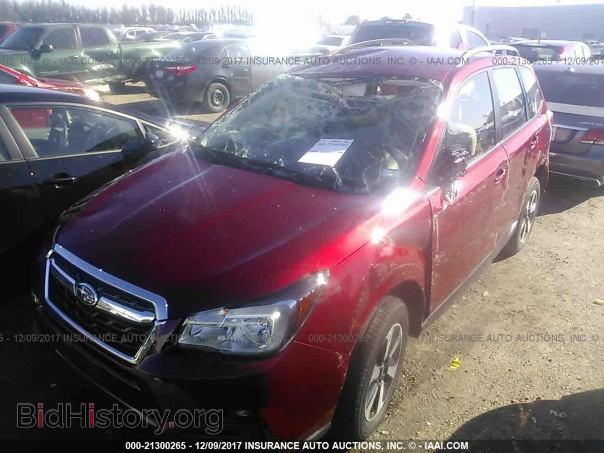 2017 Subaru Forester - VIN: JF2SJABC2HH442909 - Фото 6