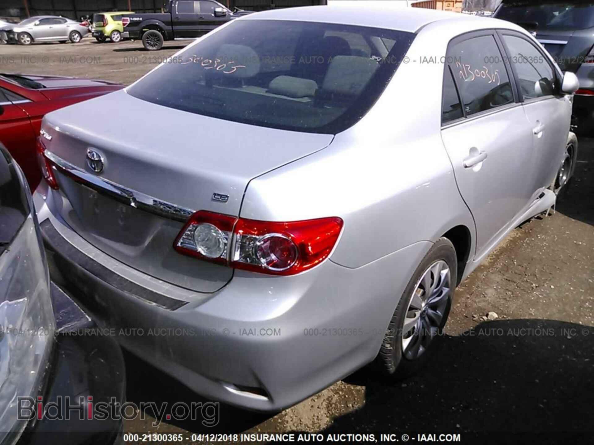 2013 Toyota Corolla - VIN: 5YFBU4EEXDP095056 - Фото 4