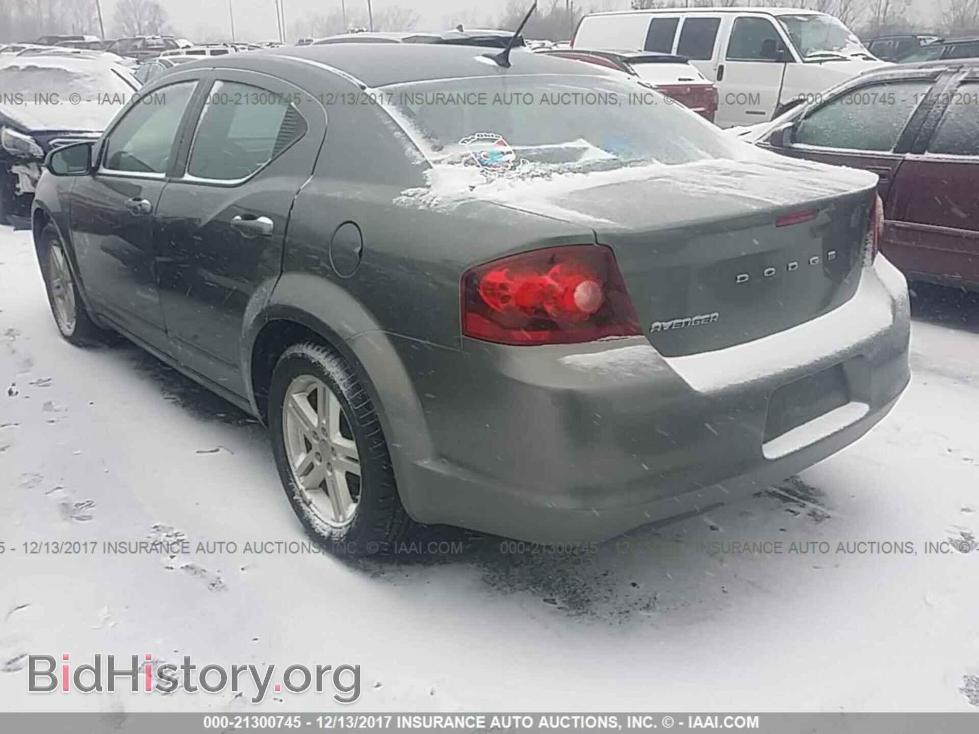 2012 Dodge Avenger - VIN: 1C3CDZCB8CN156379 - Фото 3