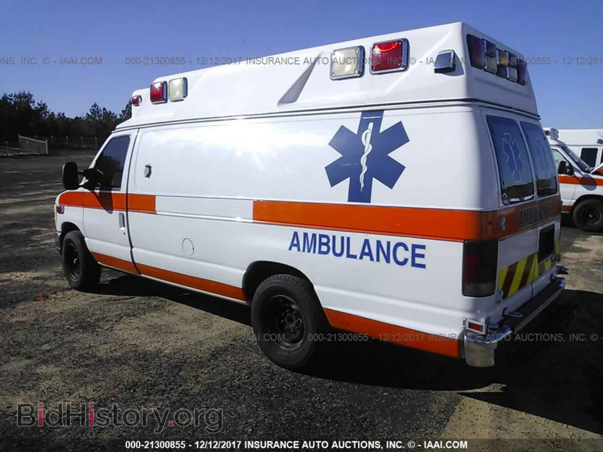 2011 Ford Econoline - VIN: 1FDSS3ES2BDB14166 - Фото 3