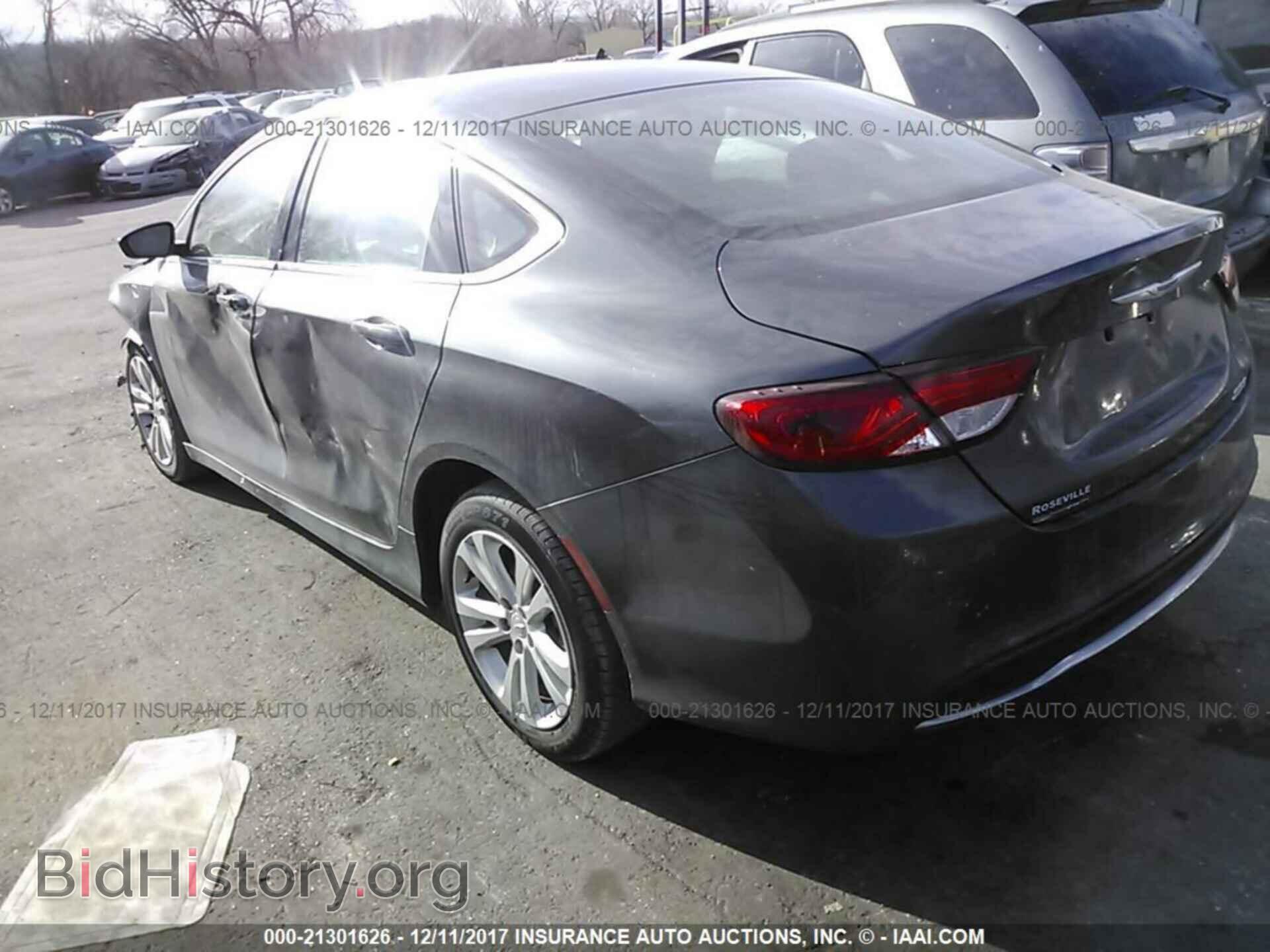 2016 Chrysler 200 - VIN: 1C3CCCAB3GN169050 - Photo 3