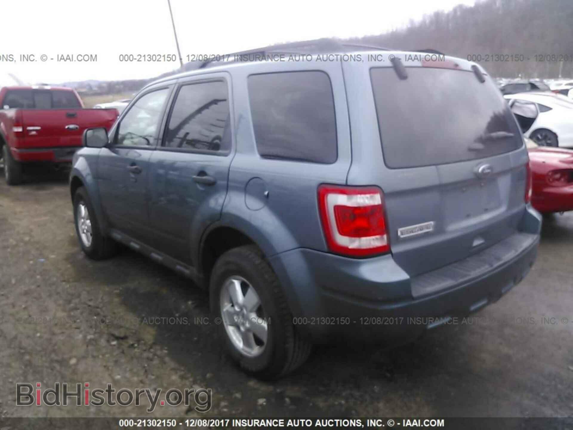 2012 Ford Escape - VIN: 1FMCU0D75CKA37784 - Photo 3