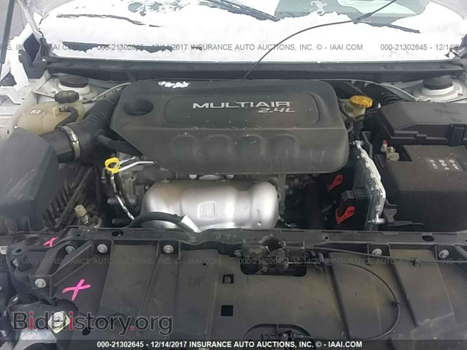 2015 Chrysler 200 - VIN: 1C3CCCAB0FN718525 - Фото 10