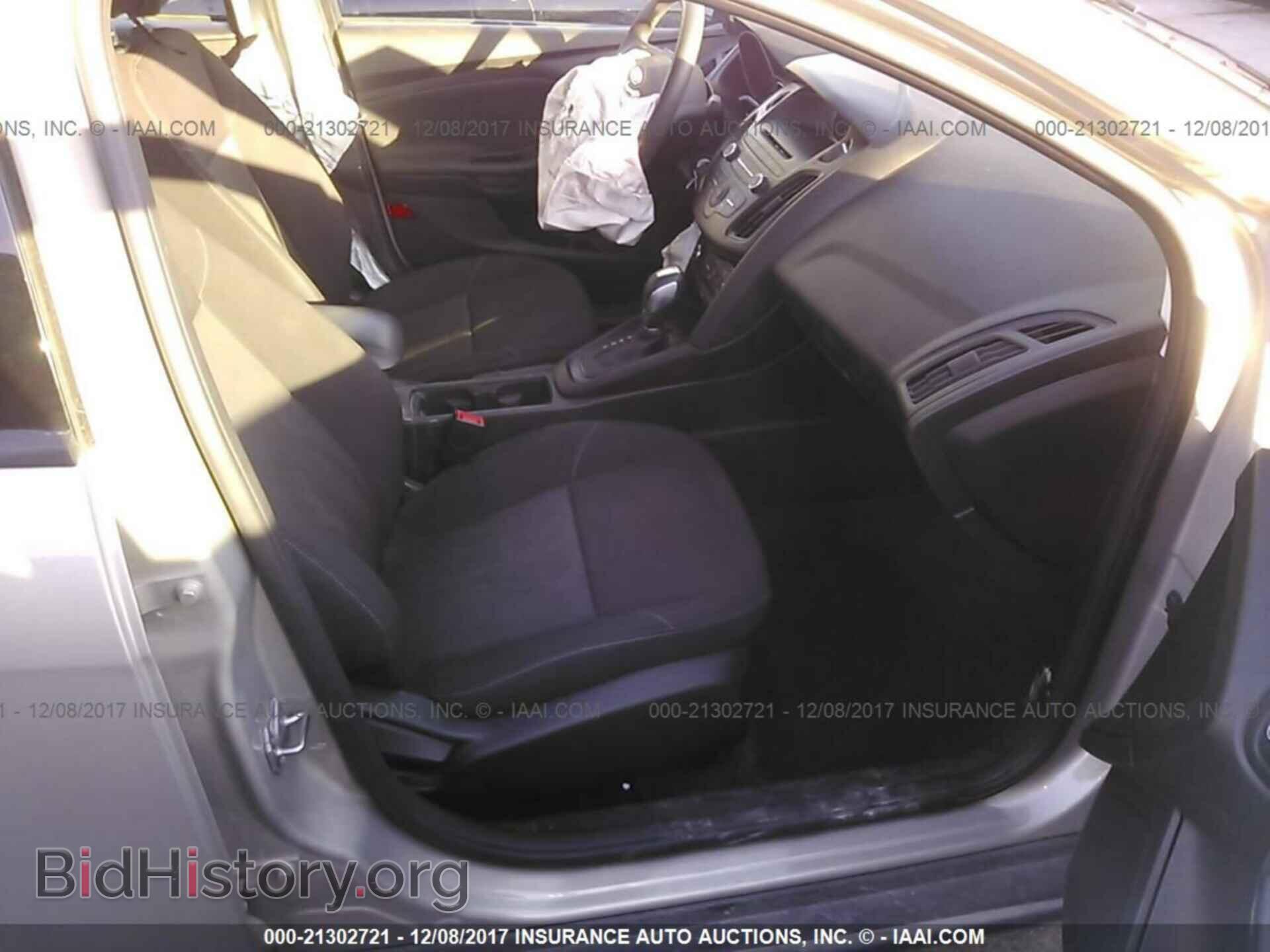 2015 Ford Focus - VIN: 1FADP3F29FL317425 - Photo 5