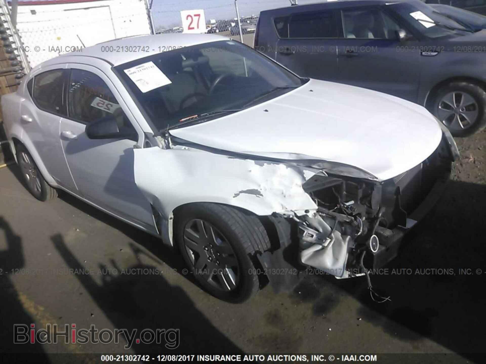 Photo 1B3BD4FB8BN548641 - Dodge Avenger 2011