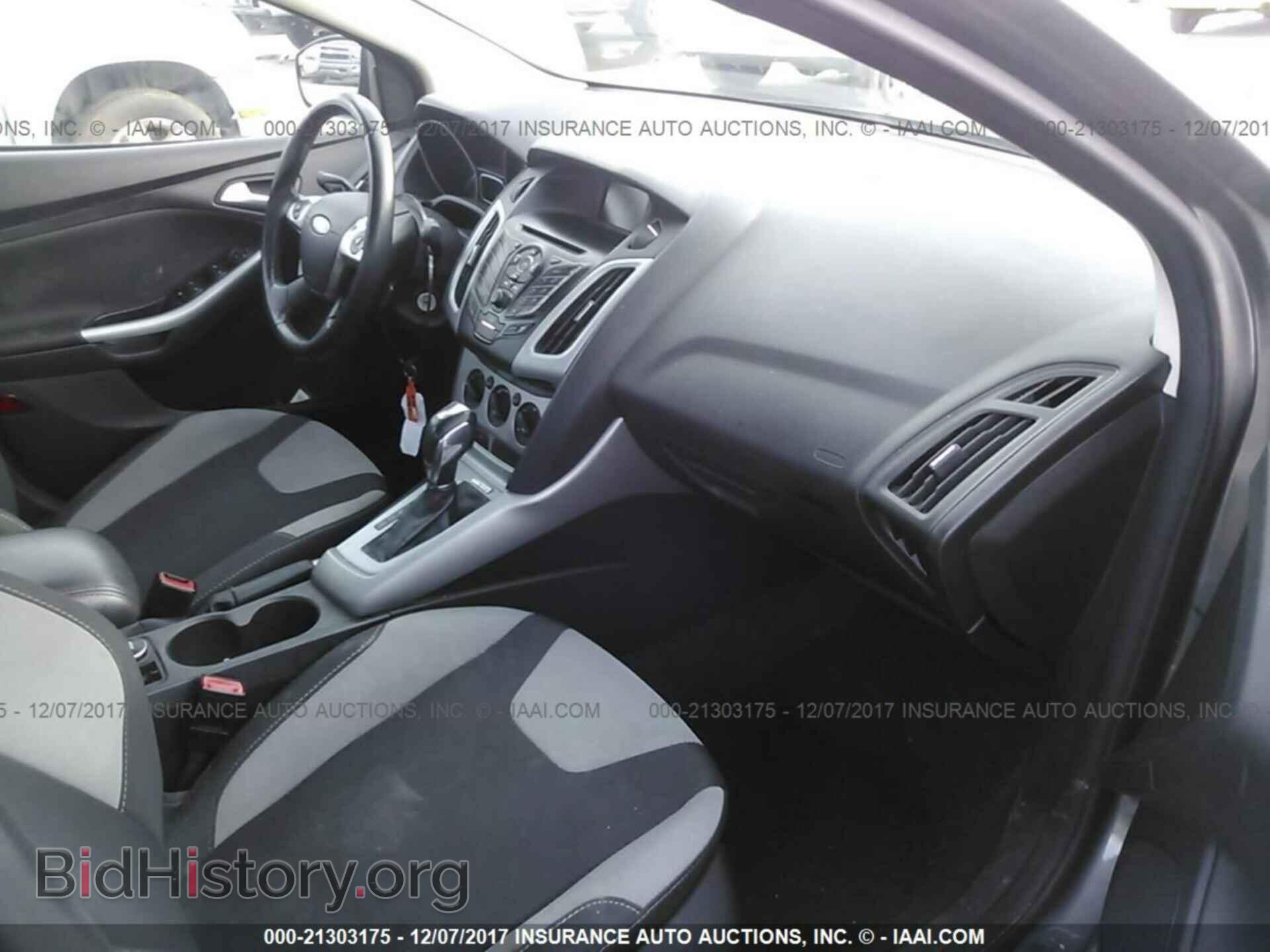 2012 Ford Focus - VIN: 1FAHP3F20CL400111 - Photo 5