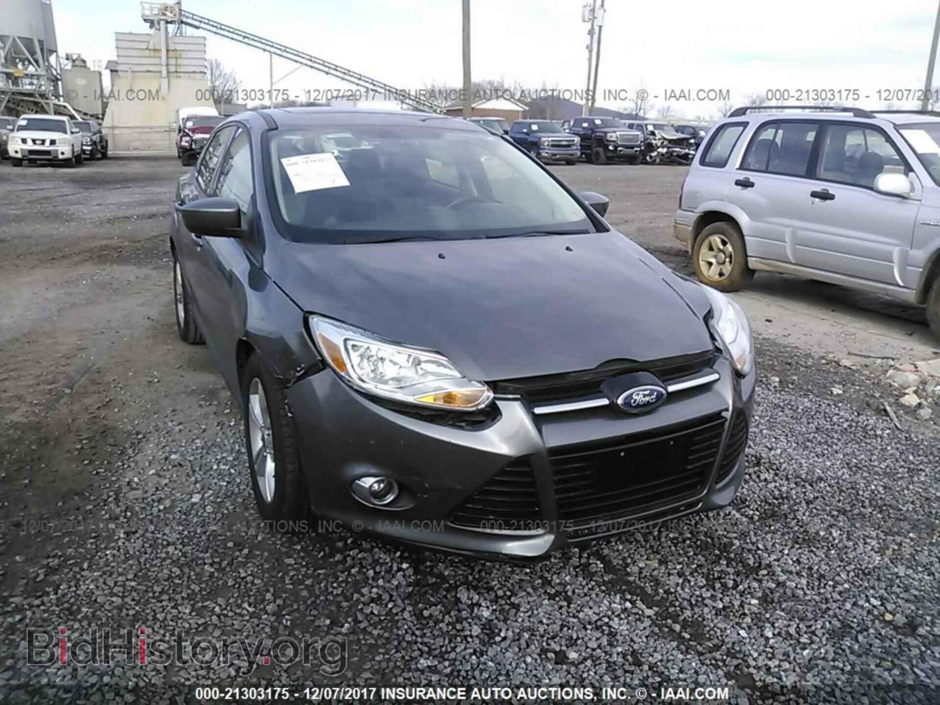 2012 Ford Focus - VIN: 1FAHP3F20CL400111 - Photo 6