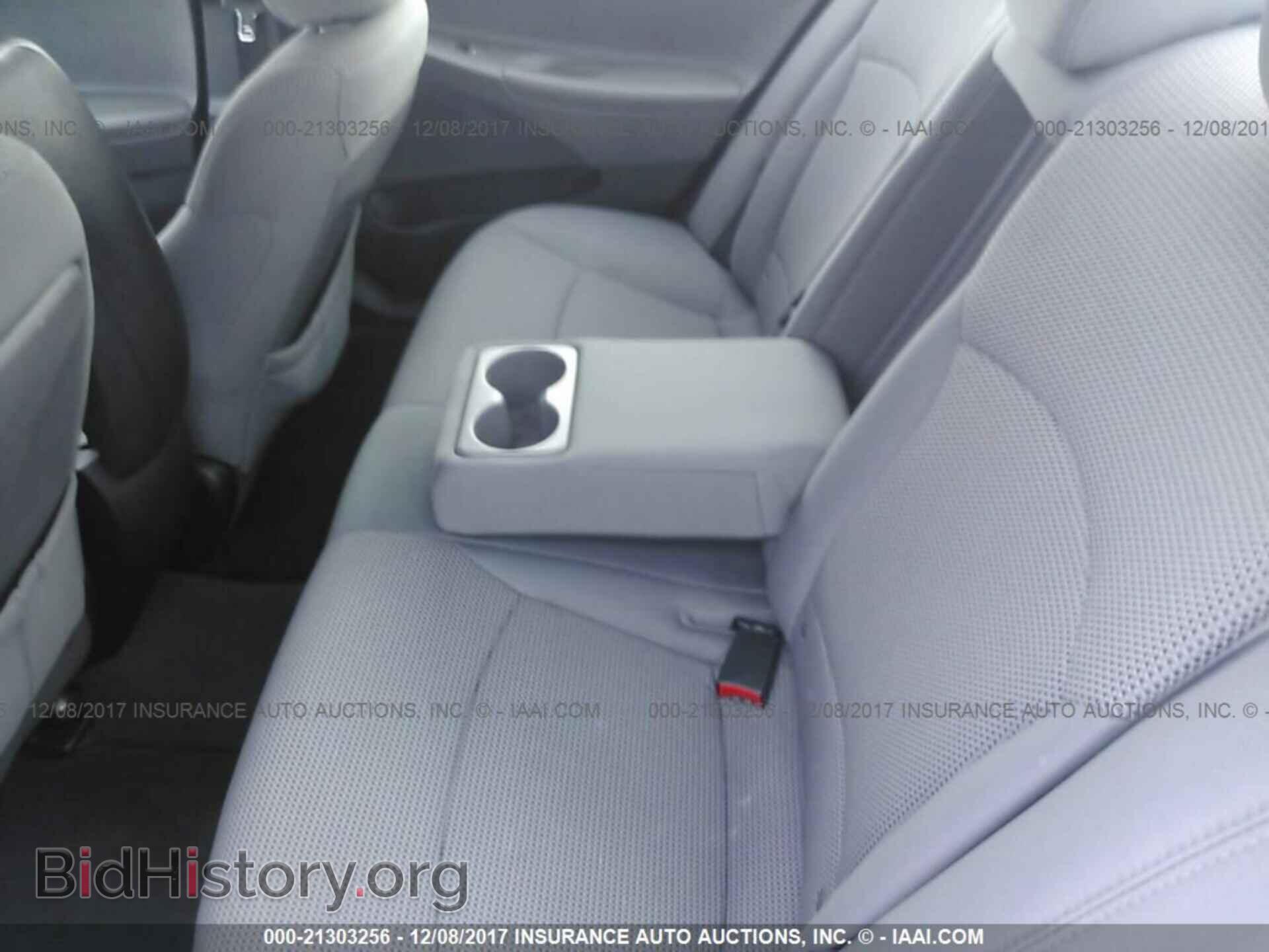 2012 Hyundai Sonata - VIN: 5NPEB4AC2CH334103 - Photo 8