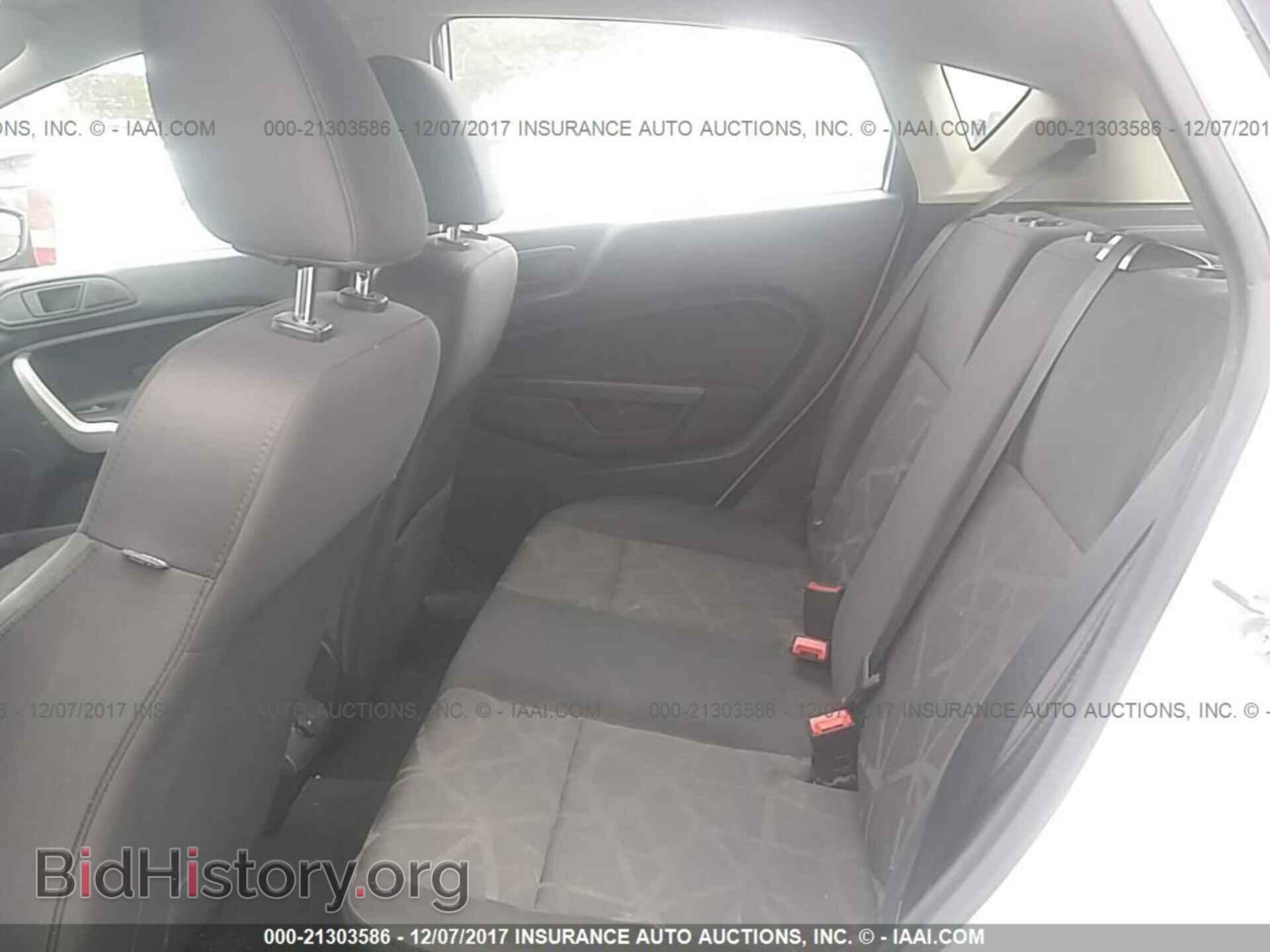 2012 Ford Fiesta - VIN: 3FADP4EJ5CM152644 - Фото 8