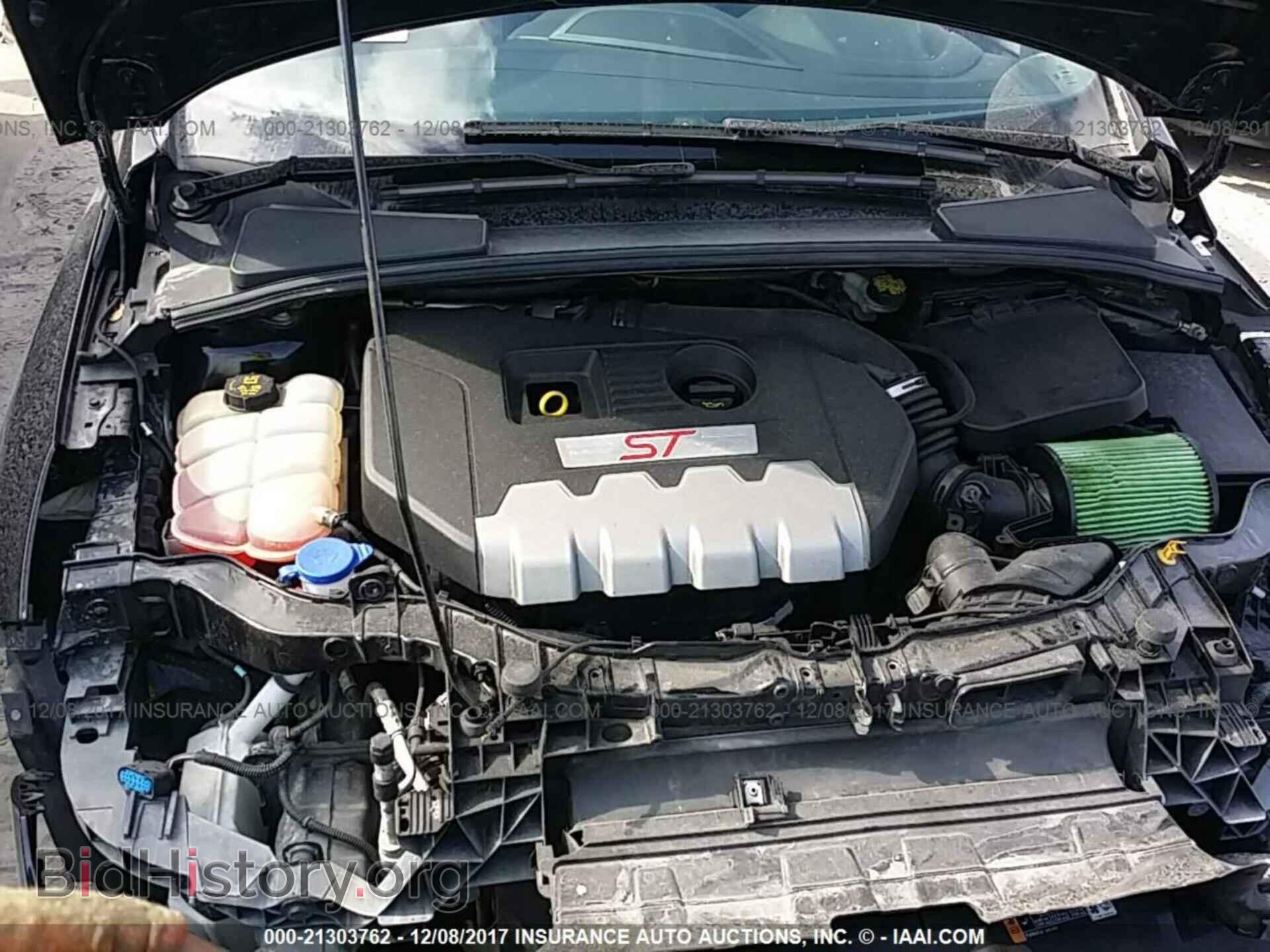 2016 Ford Focus - VIN: 1FADP3L97GL292690 - Photo 10