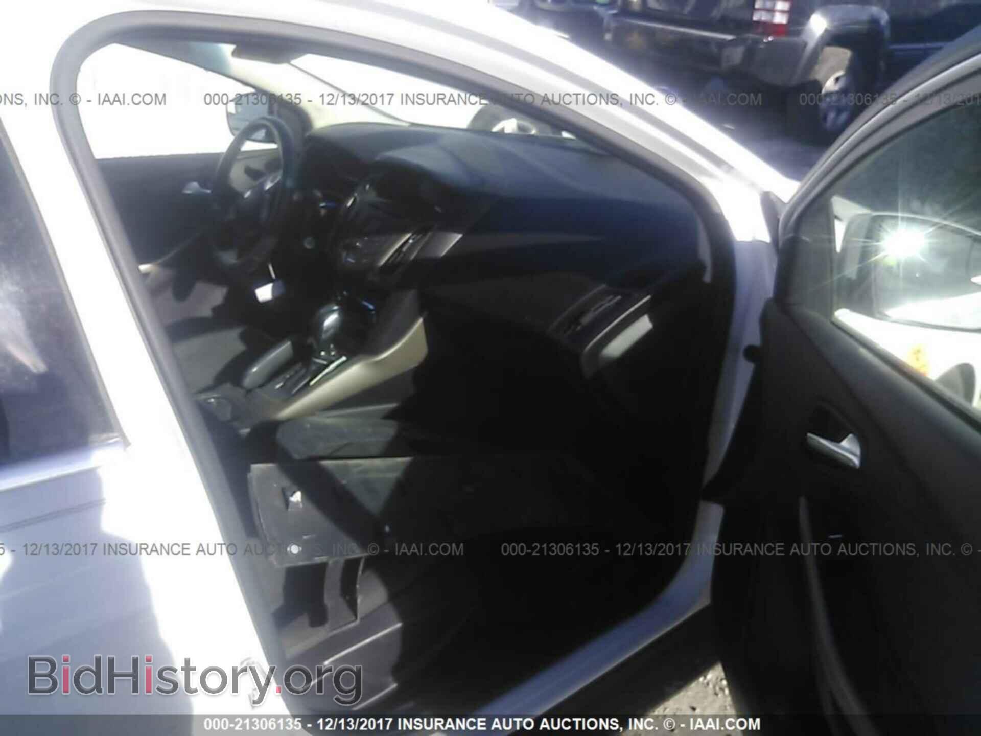 2012 Ford Focus - VIN: 1FAHP3M25CL162002 - Photo 5