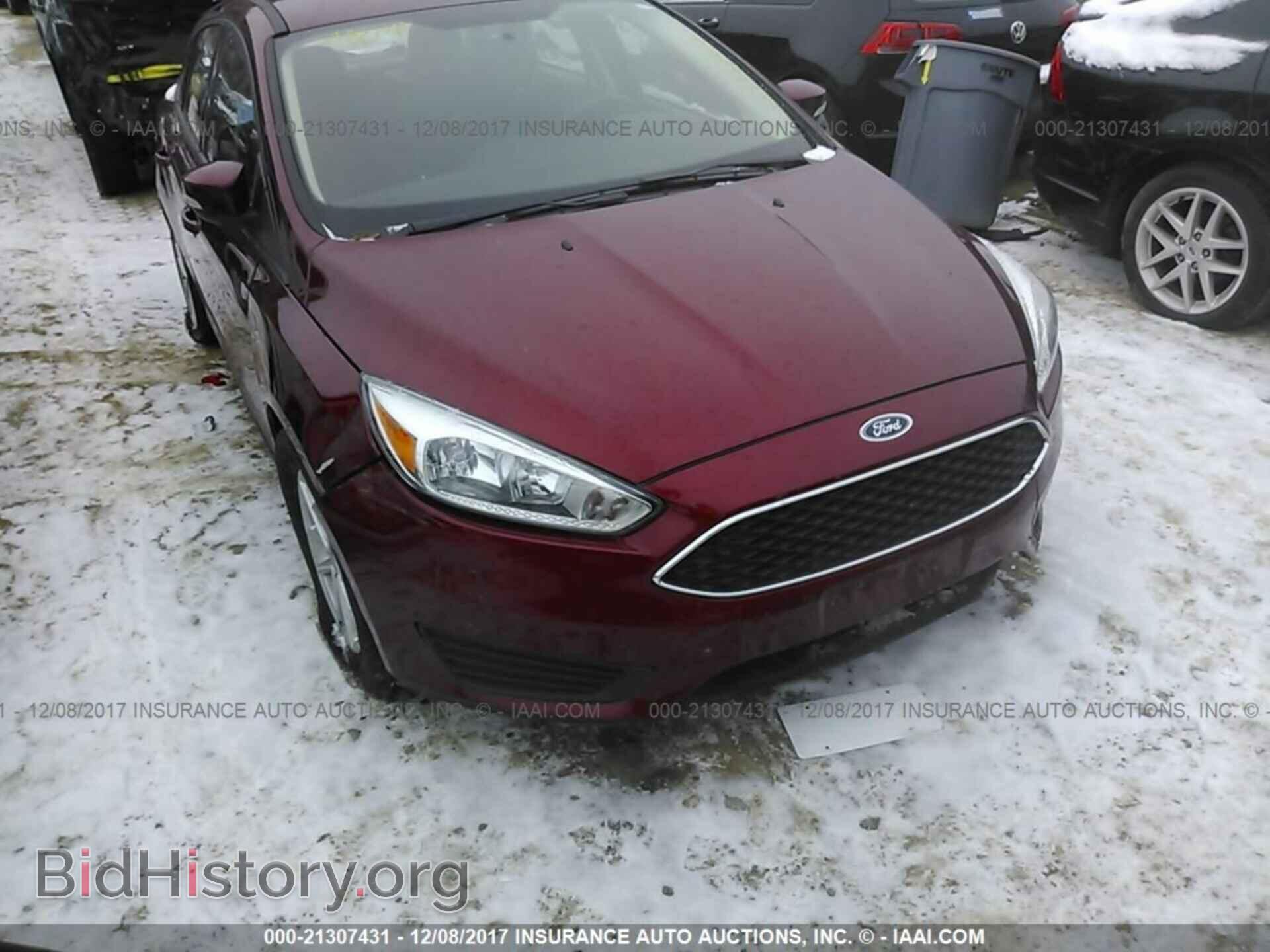 2016 Ford Focus - VIN: 1FADP3F27GL362042 - Photo 6