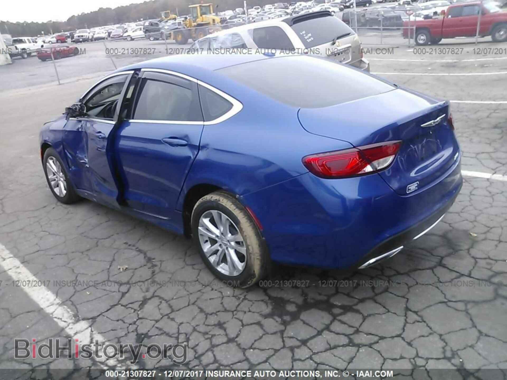 2016 Chrysler 200 - VIN: 1C3CCCAG9GN101038 - Photo 3