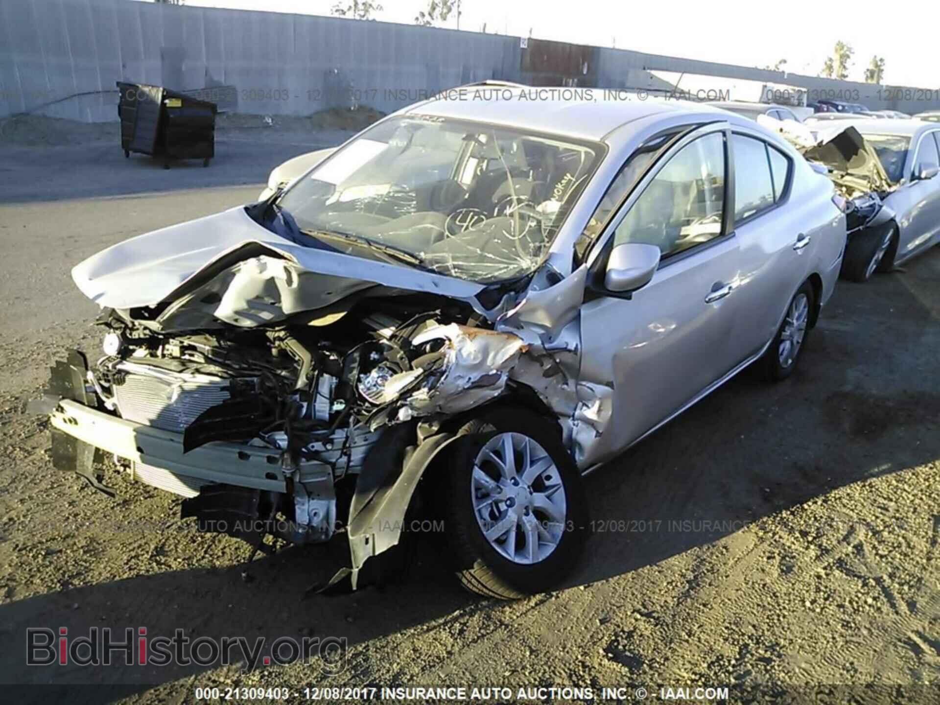 2017 Nissan Versa - VIN: 3N1CN7AP8HL856439 - Photo 2