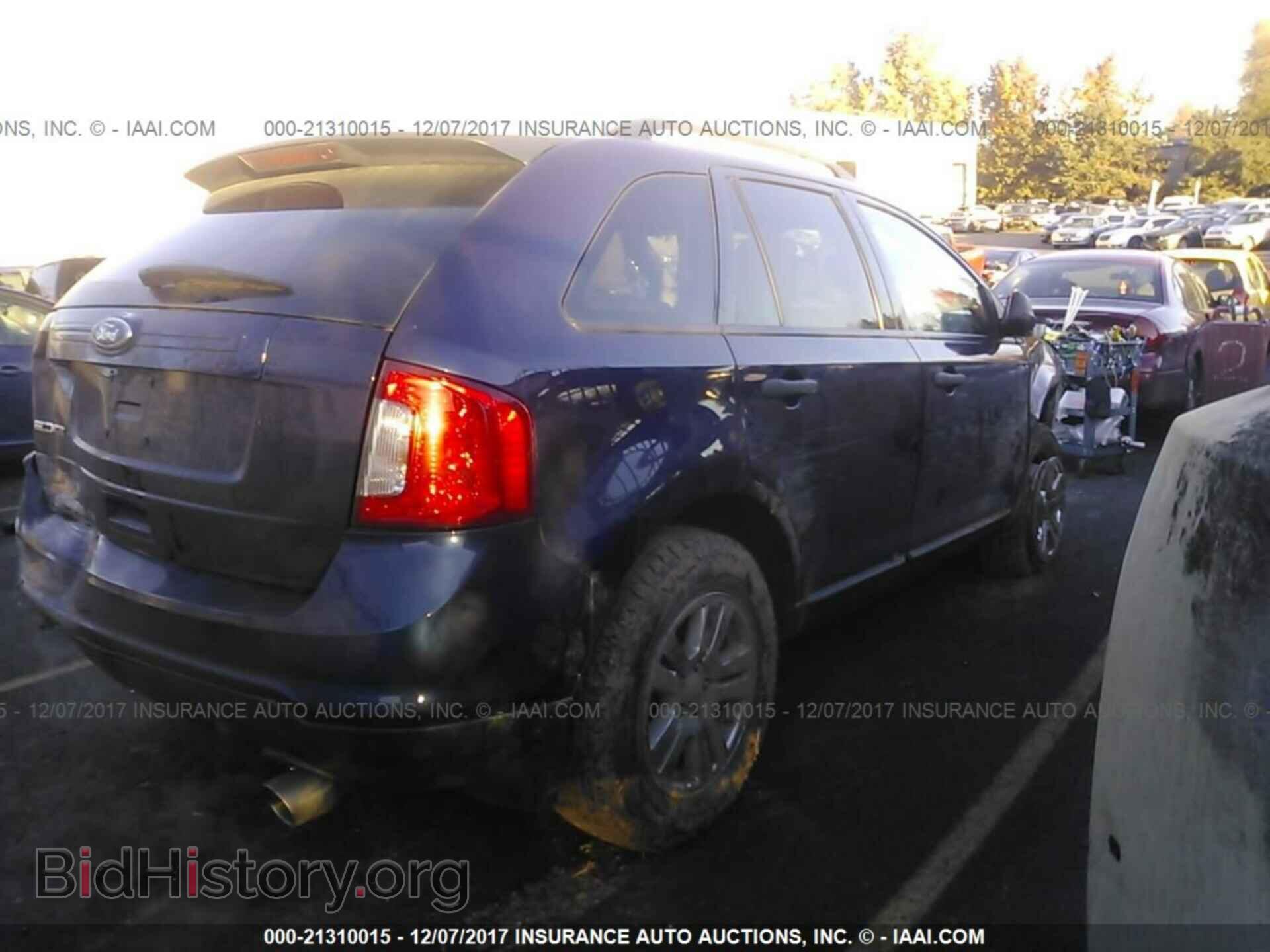 2011 Ford Edge - VIN: 2FMDK3GC4BBA98928 - Photo 4