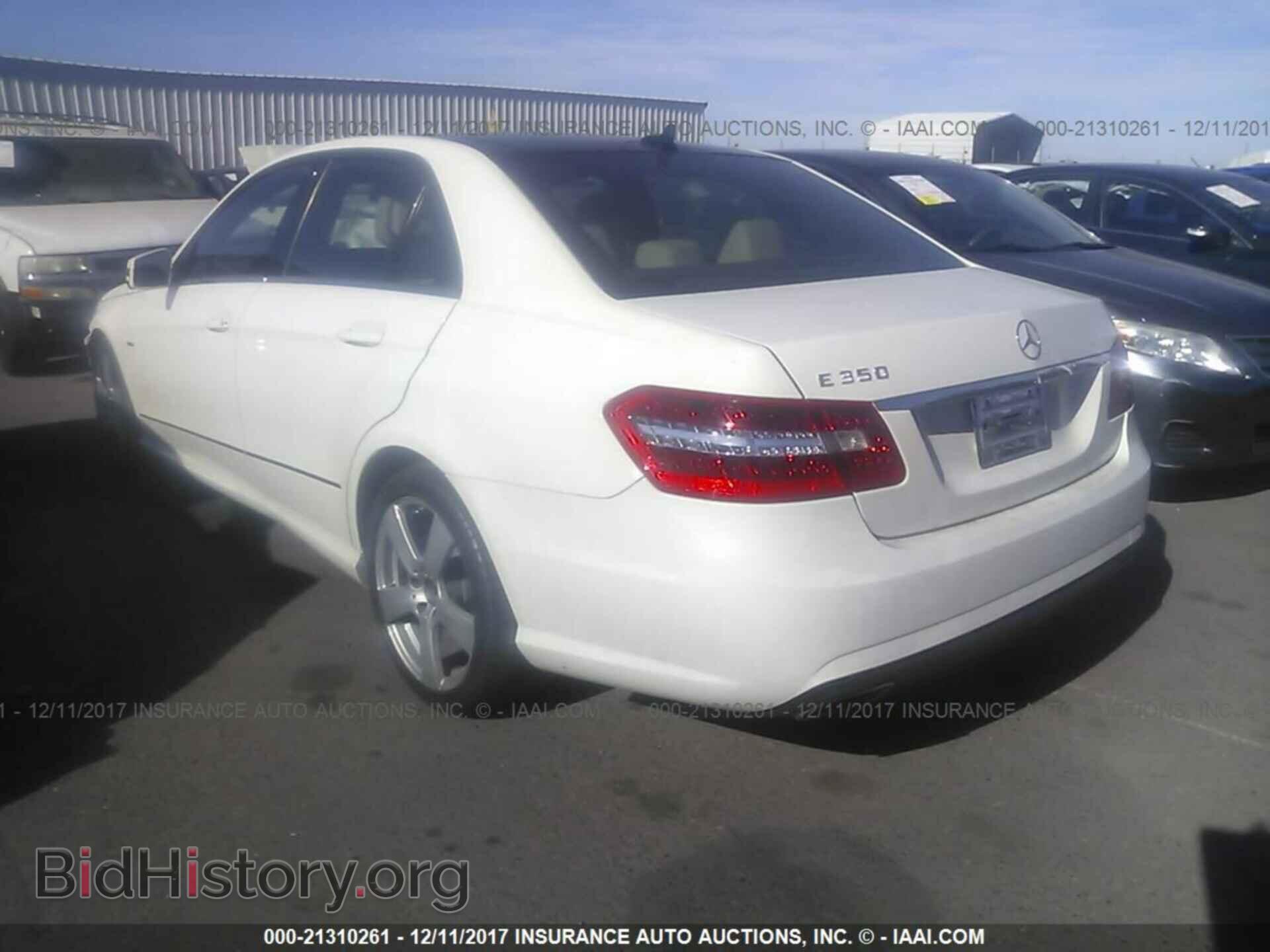 2012 Mercedes-benz E - VIN: WDDHF5KB1CA570445 - Фото 3