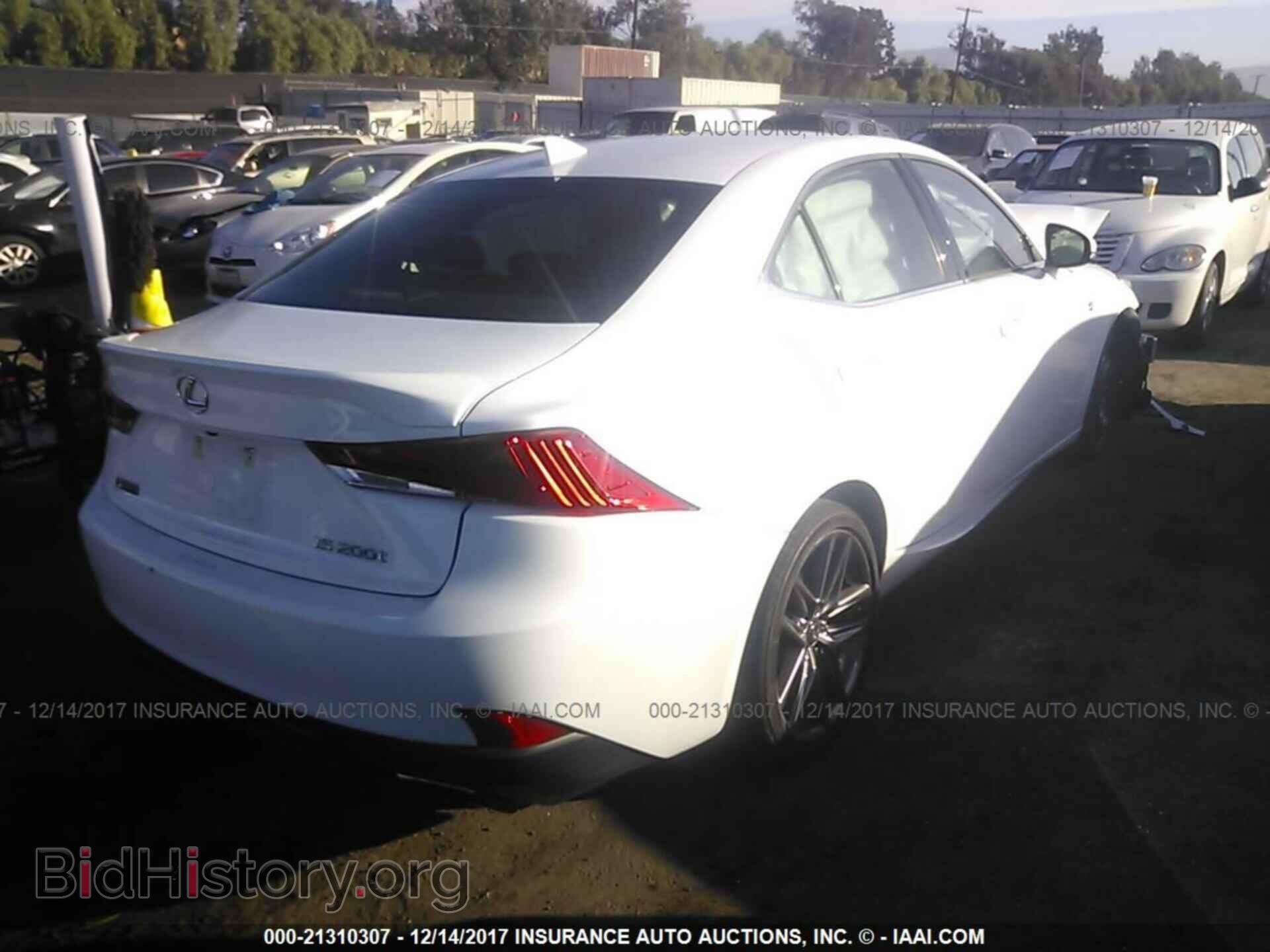2017 Lexus Is - VIN: JTHBA1D2XH5041725 - Фото 4