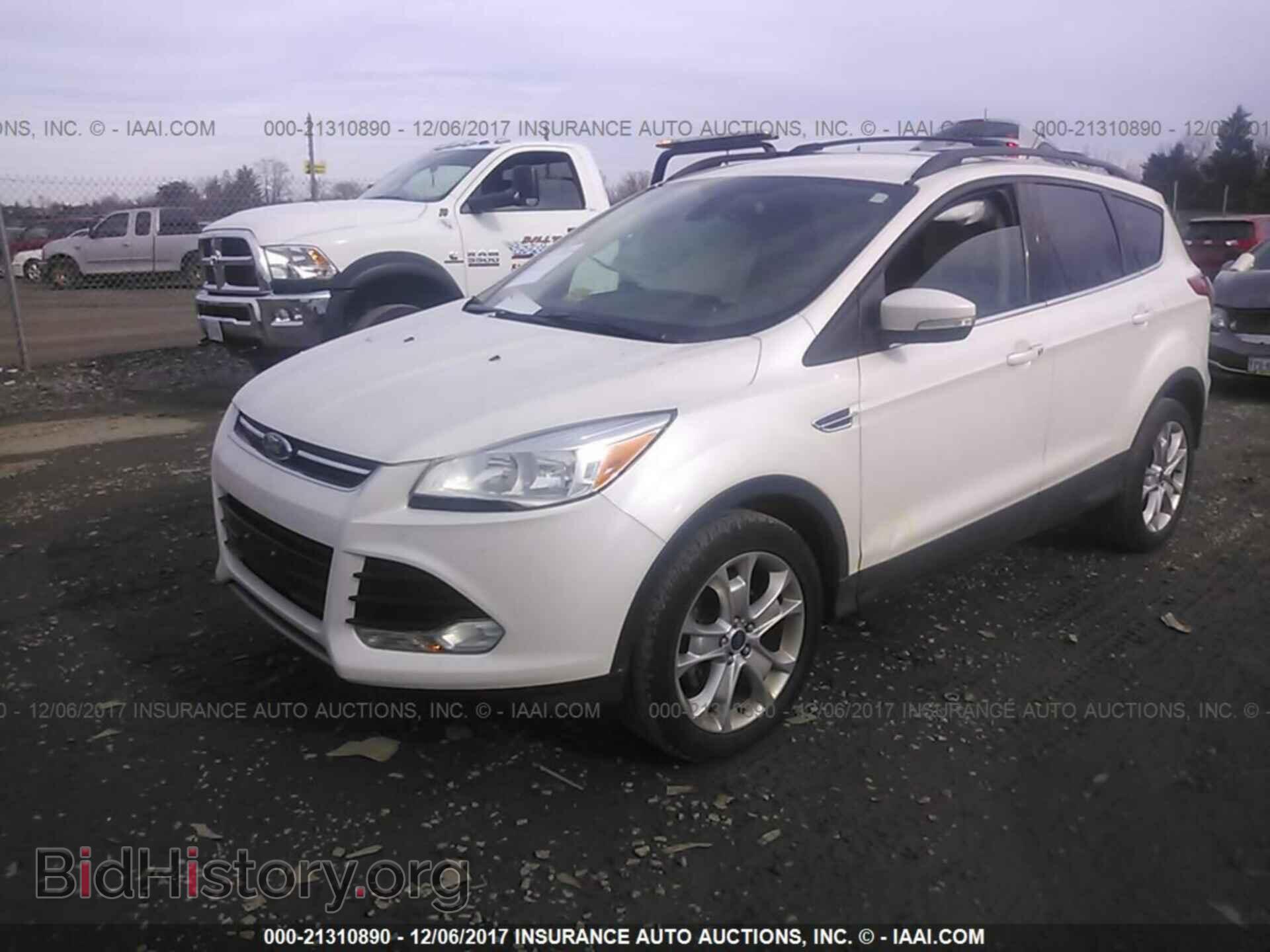 2013 Ford Escape - VIN: 1FMCU0HX6DUD33445 - Photo 2