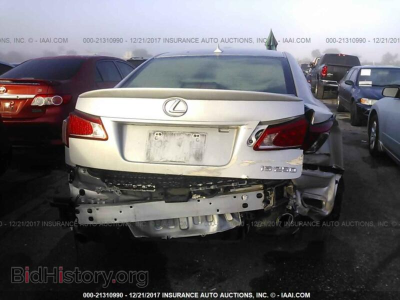 2011 Lexus IS (VIN JTHBF5C27B5138995) — фото 6 из 10