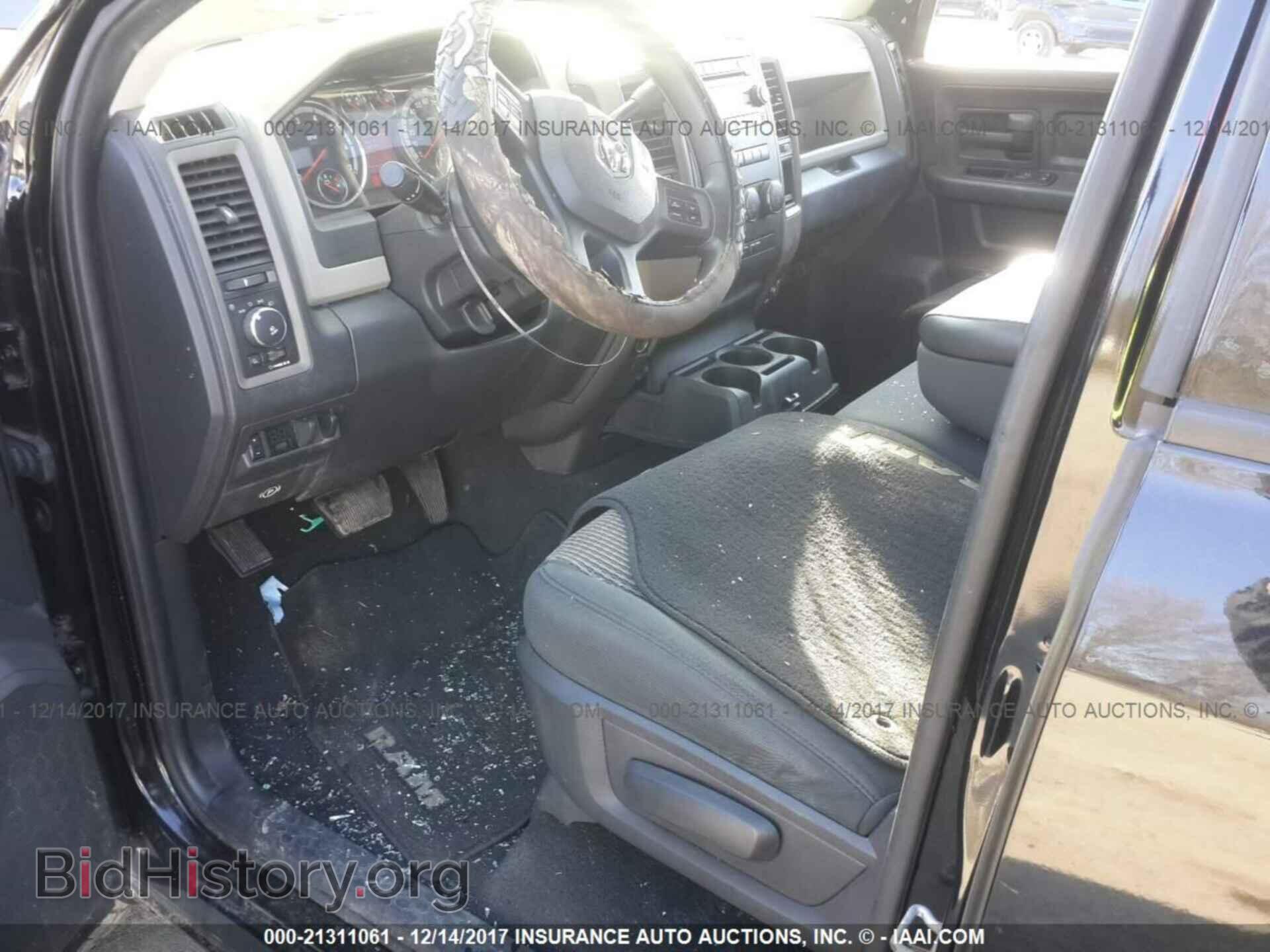 2012 Dodge Ram 1500 - VIN: 1C6RD7FT1CS342434 - Photo 5