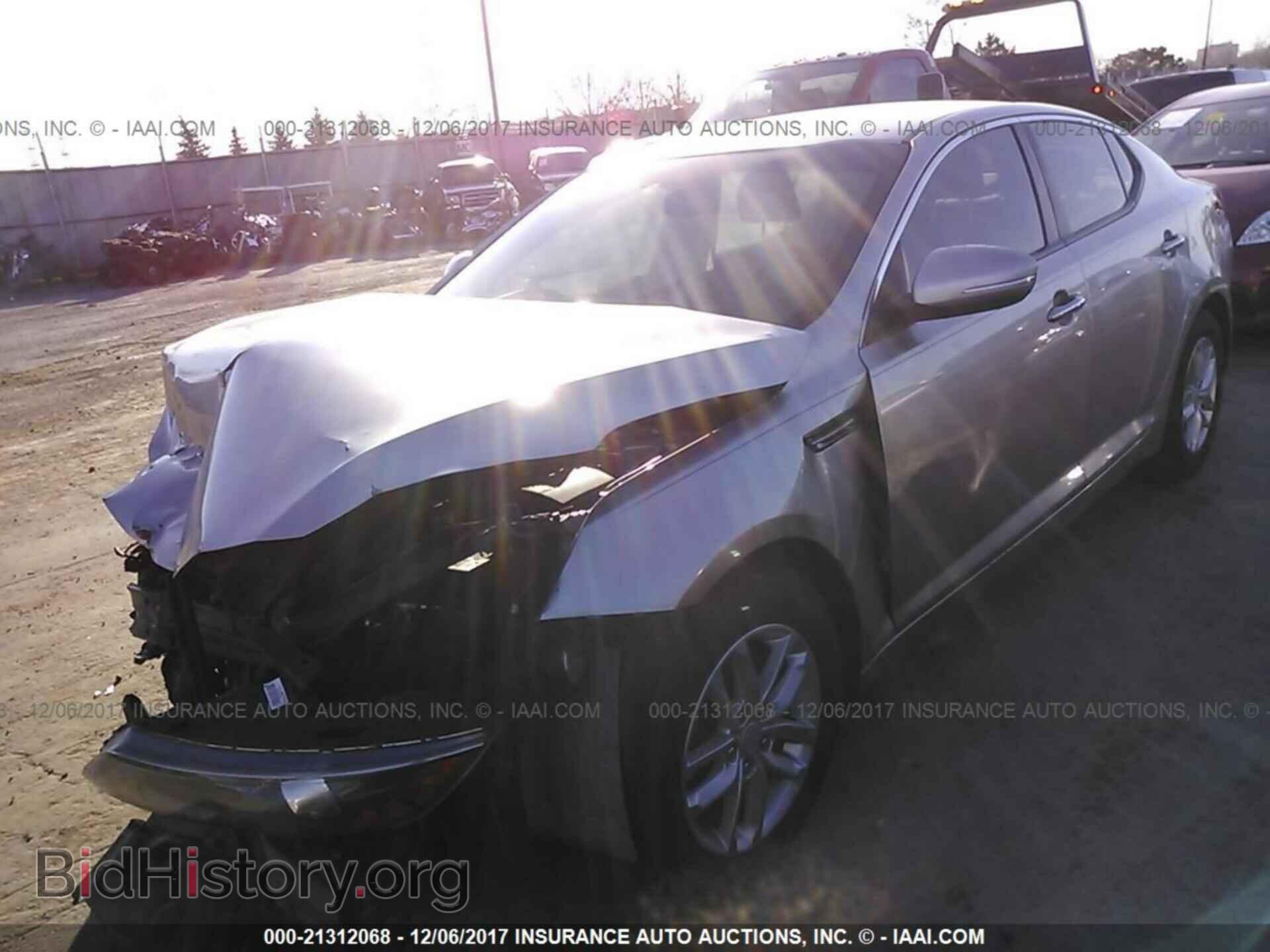 2013 Kia Optima - VIN: KNAGM4A77D5326034 - Photo 2