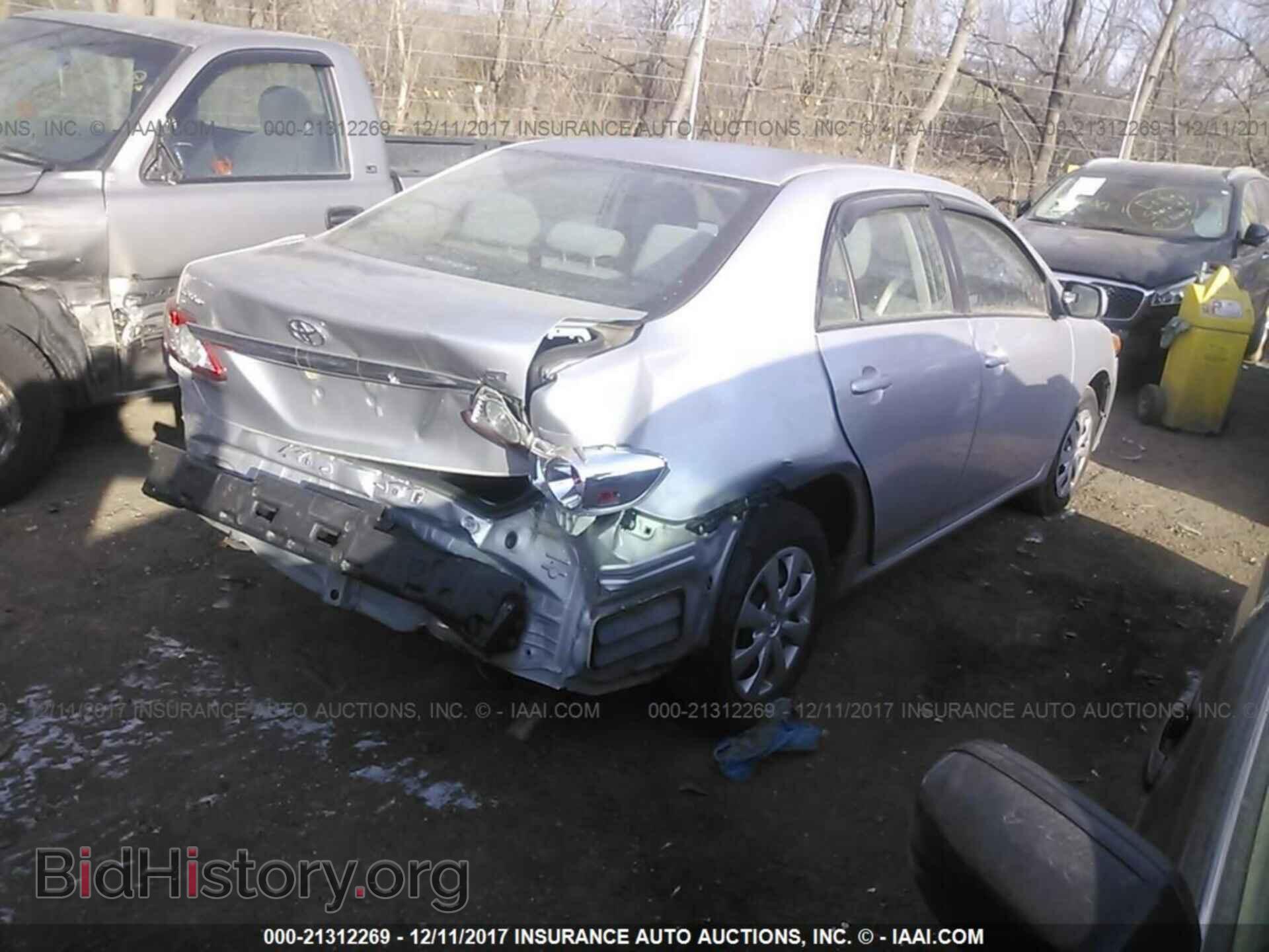 2011 Toyota Corolla - VIN: 2T1BU4EEXBC599846 - Фото 4