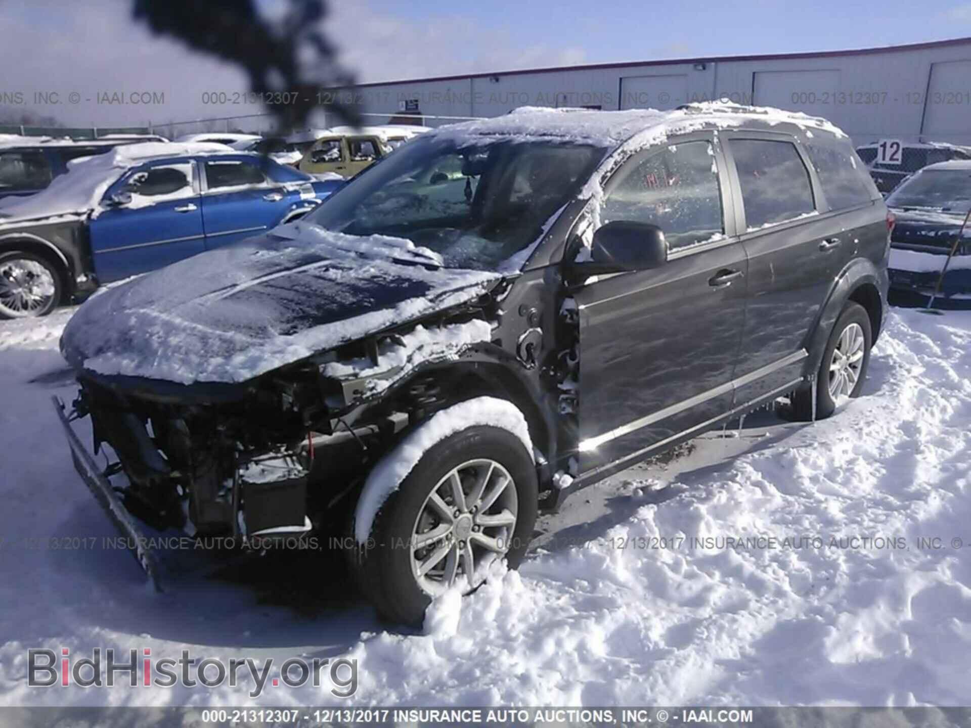 2016 Dodge Journey - VIN: 3C4PDCBG2GT206707 - Фото 2