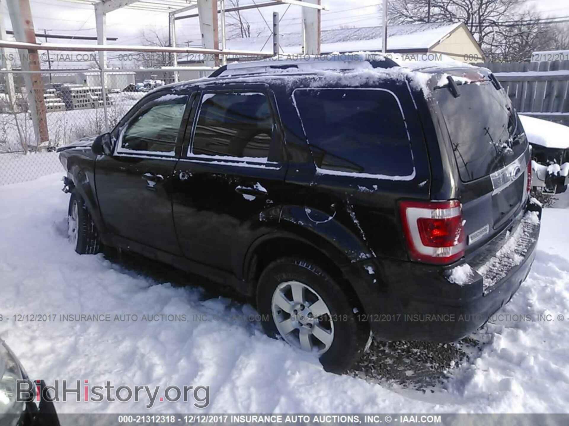 2012 Ford Escape - VIN: 1FMCU9E79CKB83060 - Фото 3