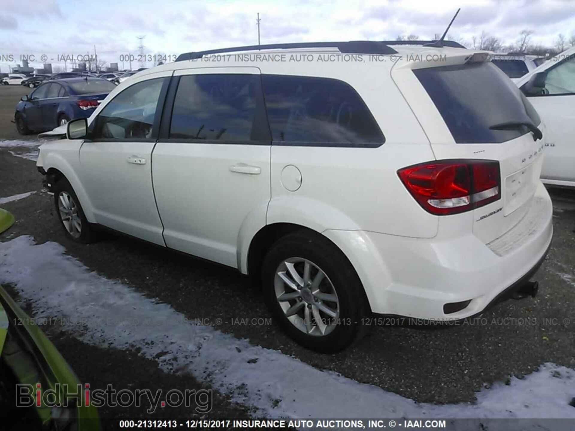 2014 Dodge Journey - VIN: 3C4PDCBG1ET242613 - Фото 3