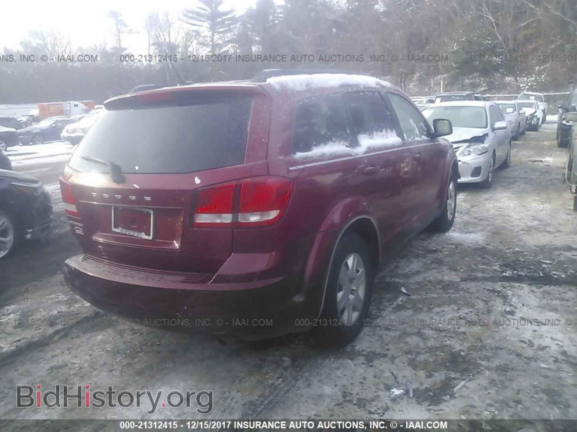 2011 Dodge Journey - VIN: 3D4PG4FB8BT552395 - Photo 4