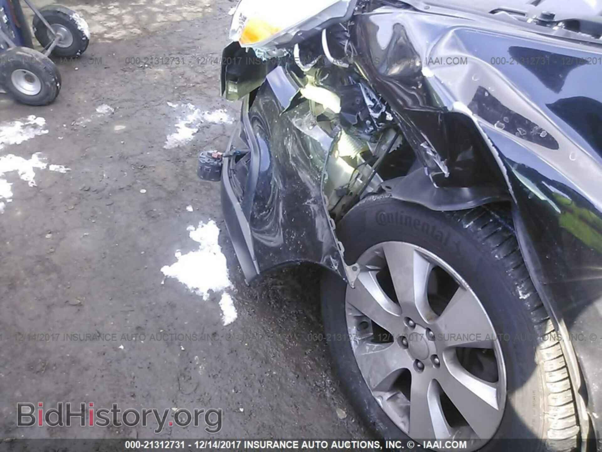 2011 Subaru Outback - VIN: 4S4BRDLC6B2410994 - Фото 6