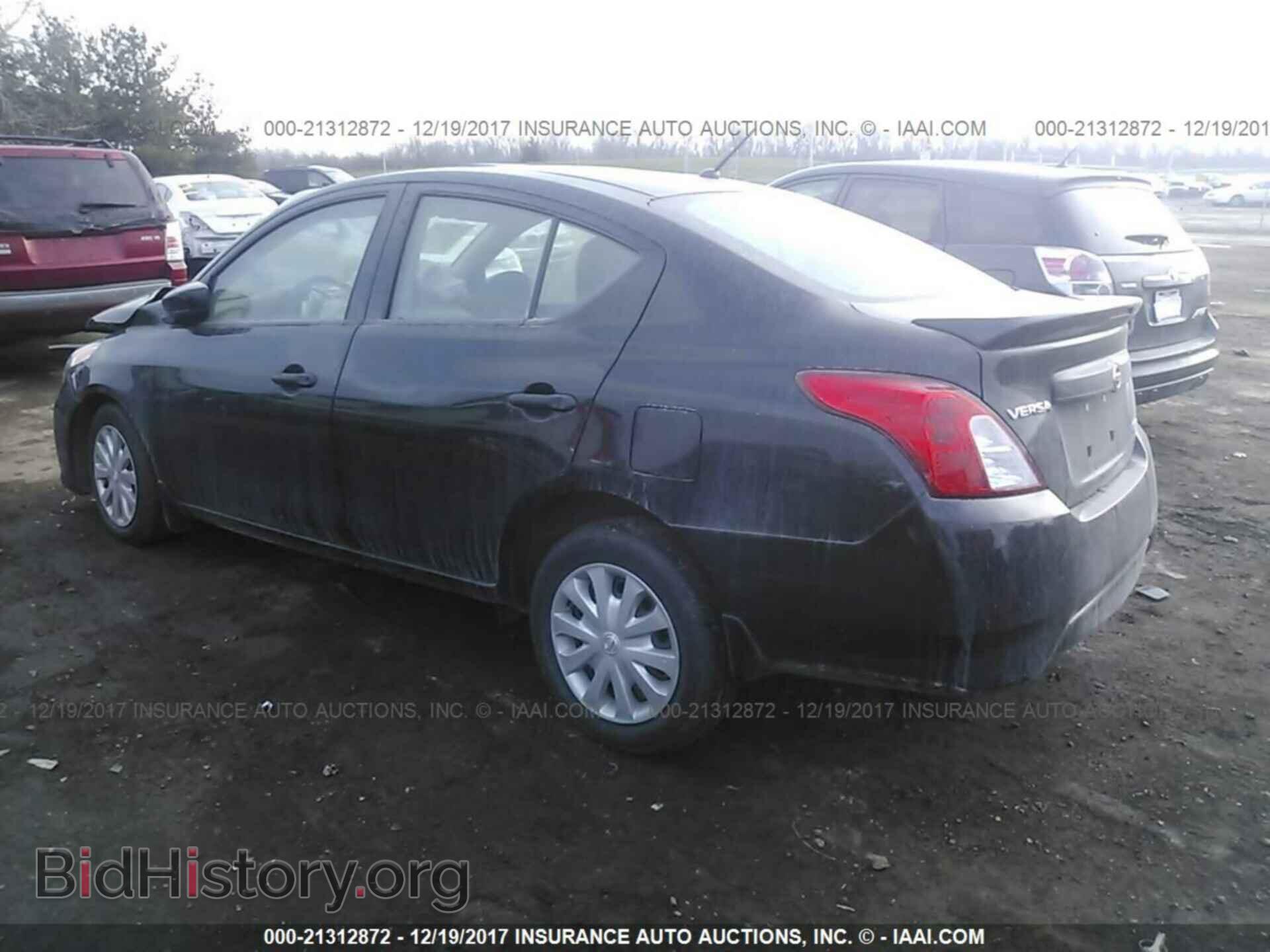 2016 Nissan Versa - VIN: 3N1CN7AP0GL848558 - Фото 3