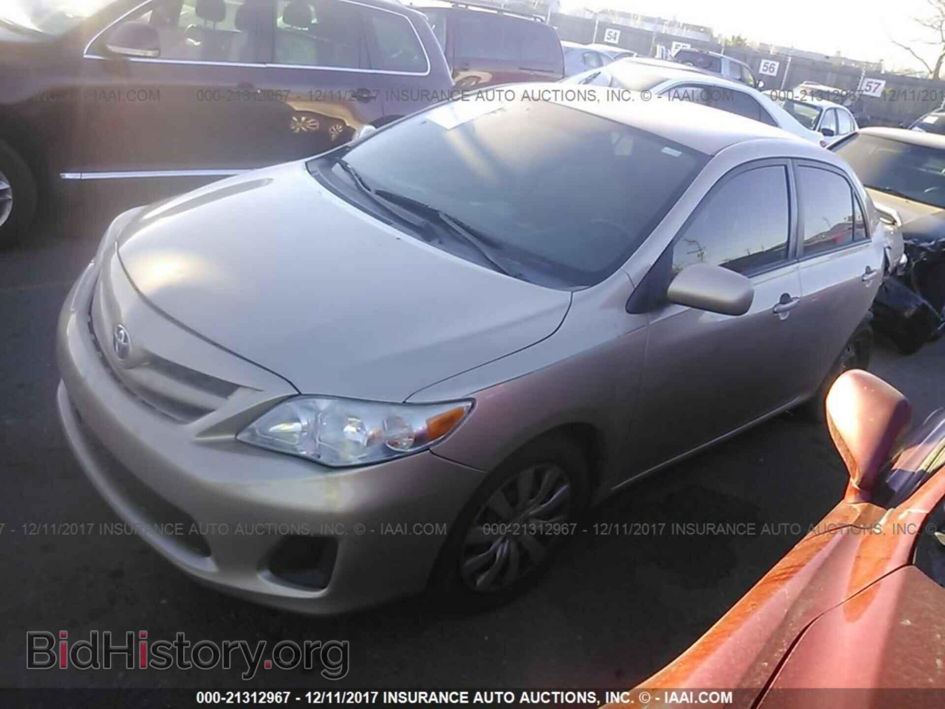 2012 Toyota Corolla - VIN: 2T1BU4EEXCC773349 - Фото 2