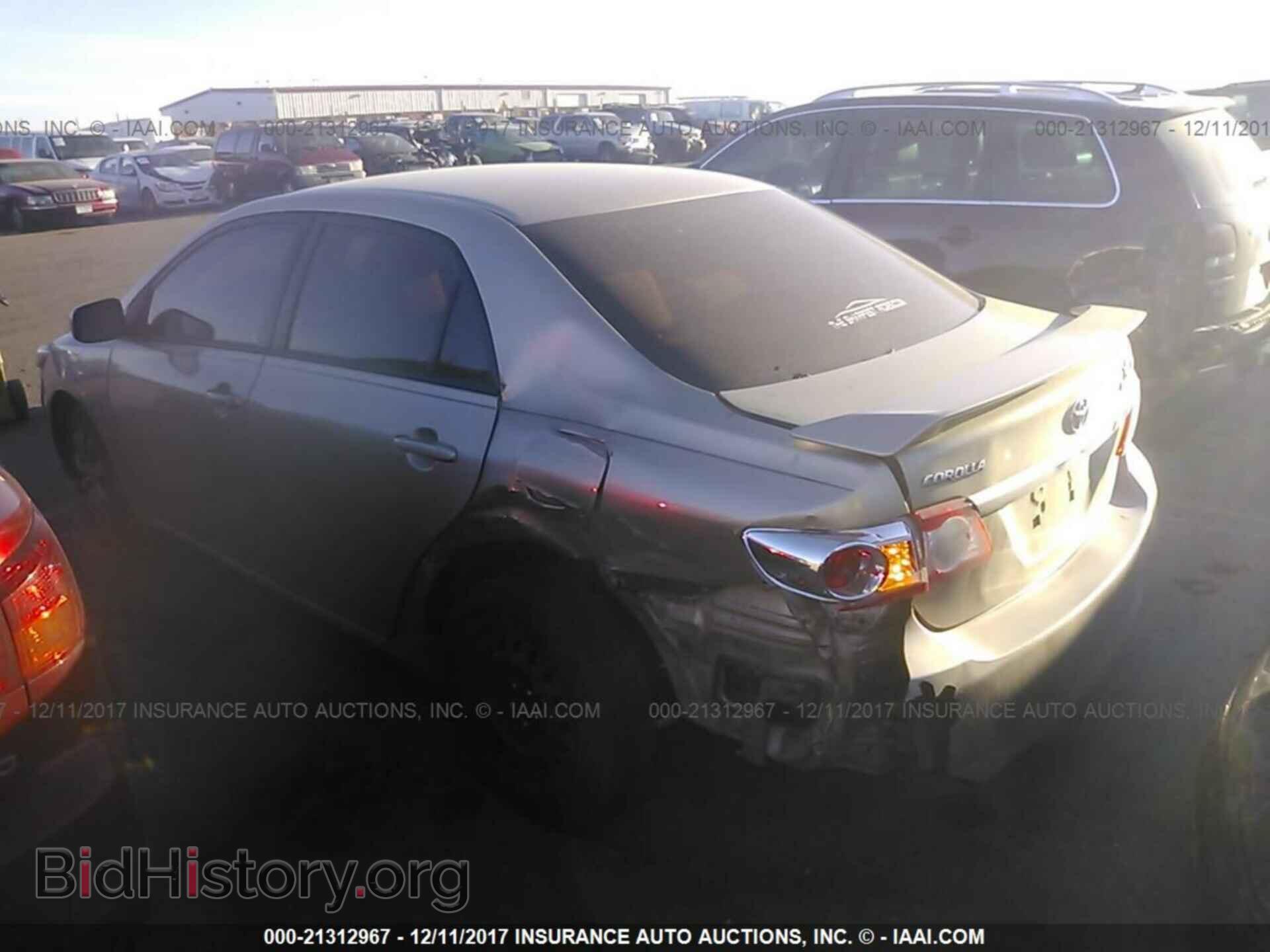 2012 Toyota Corolla - VIN: 2T1BU4EEXCC773349 - Фото 3