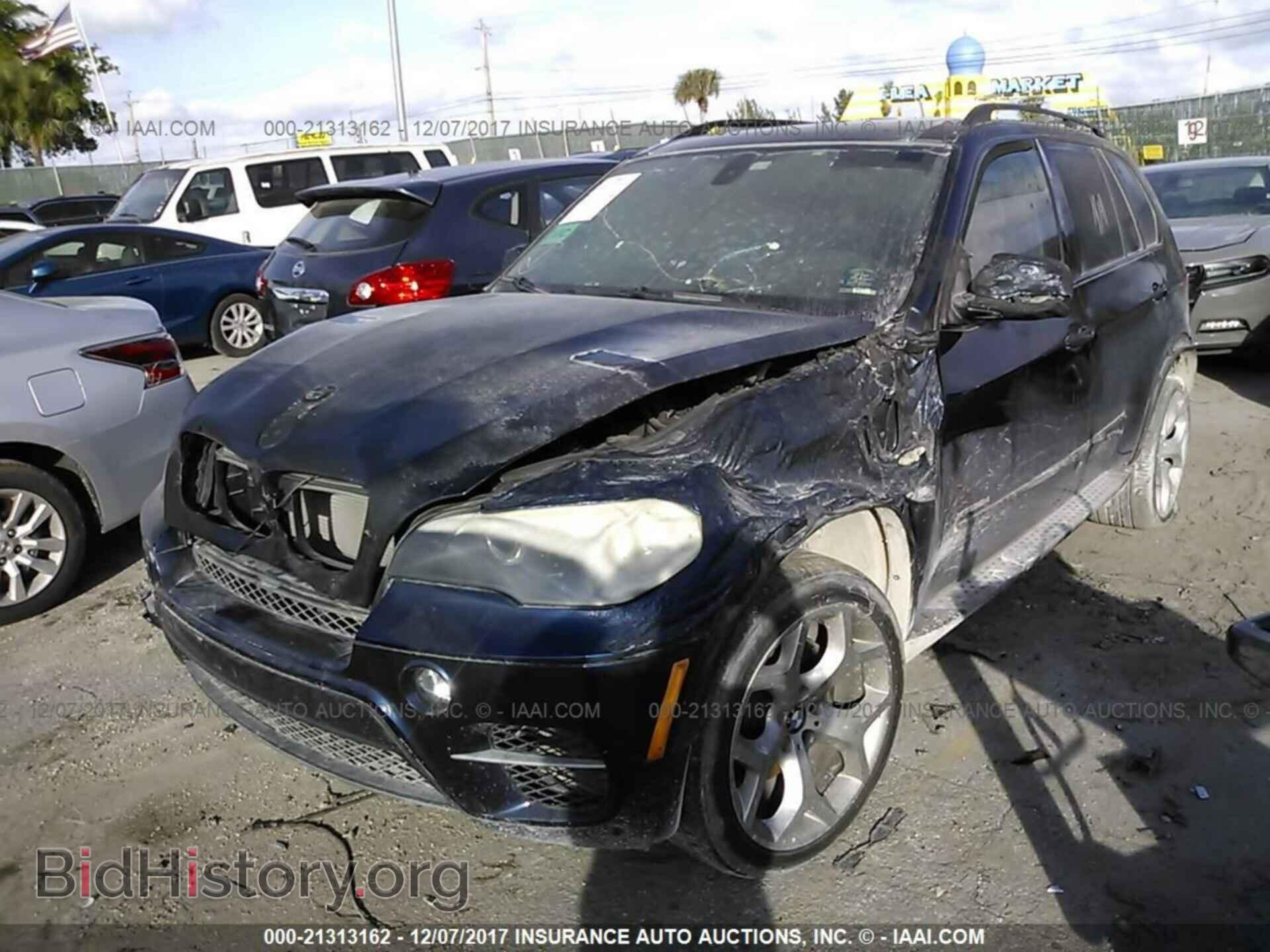 2011 Bmw X5 - VIN: 5UXZW0C55BL369966 - Фото 2