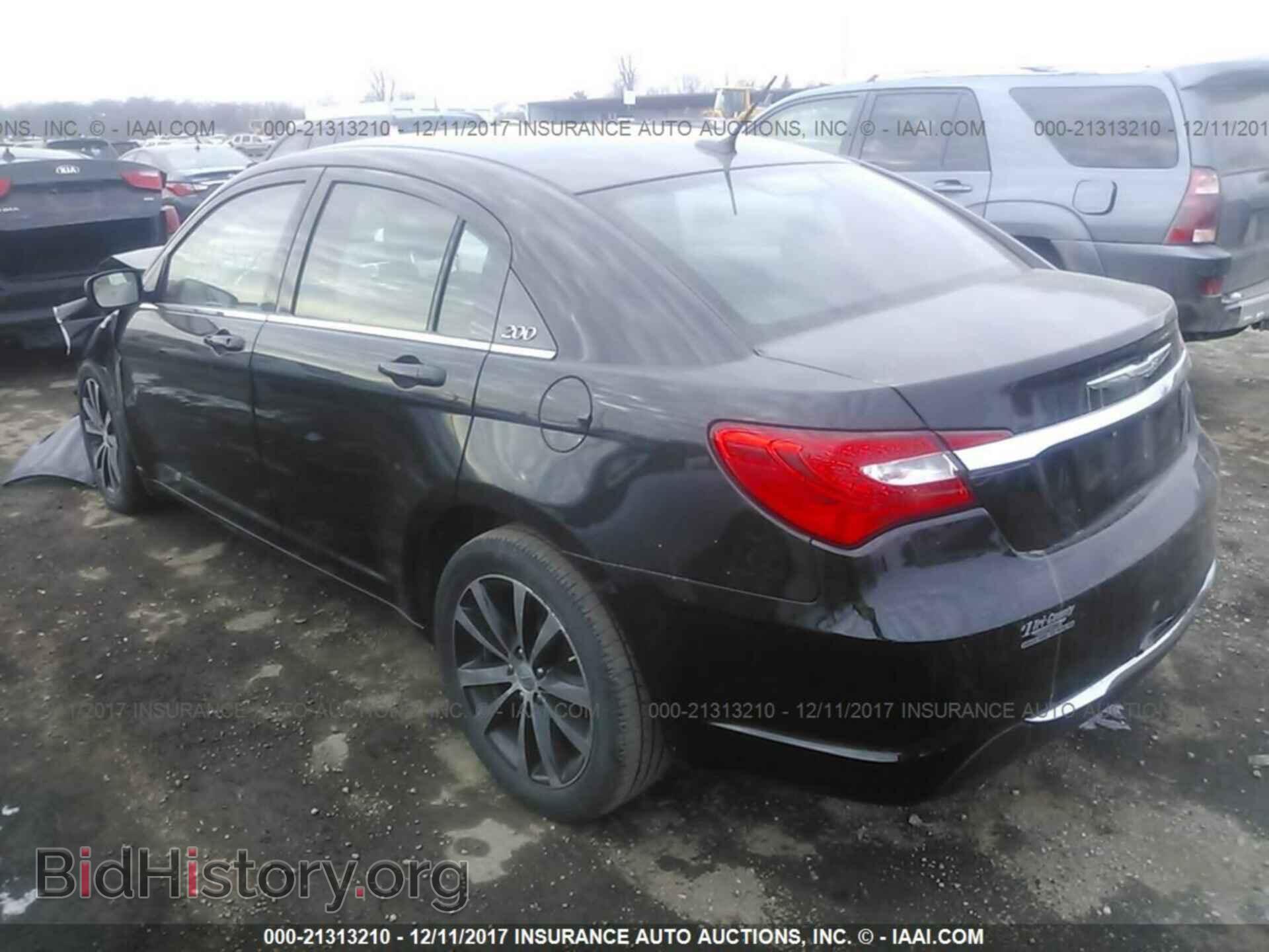 2013 Chrysler 200 - VIN: 1C3CCBAG5DN721956 - Photo 3