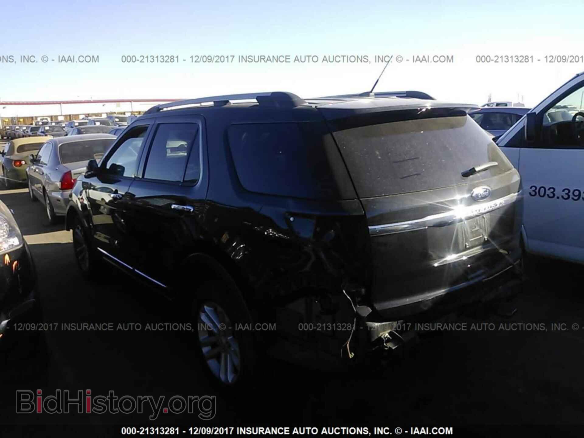 2014 Ford Explorer - VIN: 1FM5K8D81EGA30584 - Photo 3