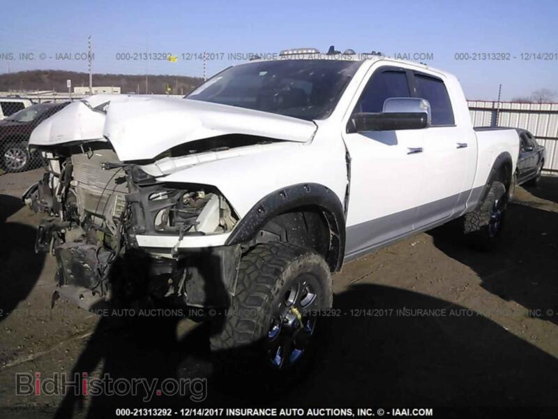 2014 RAM 3500 (VIN 3C63R3ML2EG119879) — photo 2 of 10