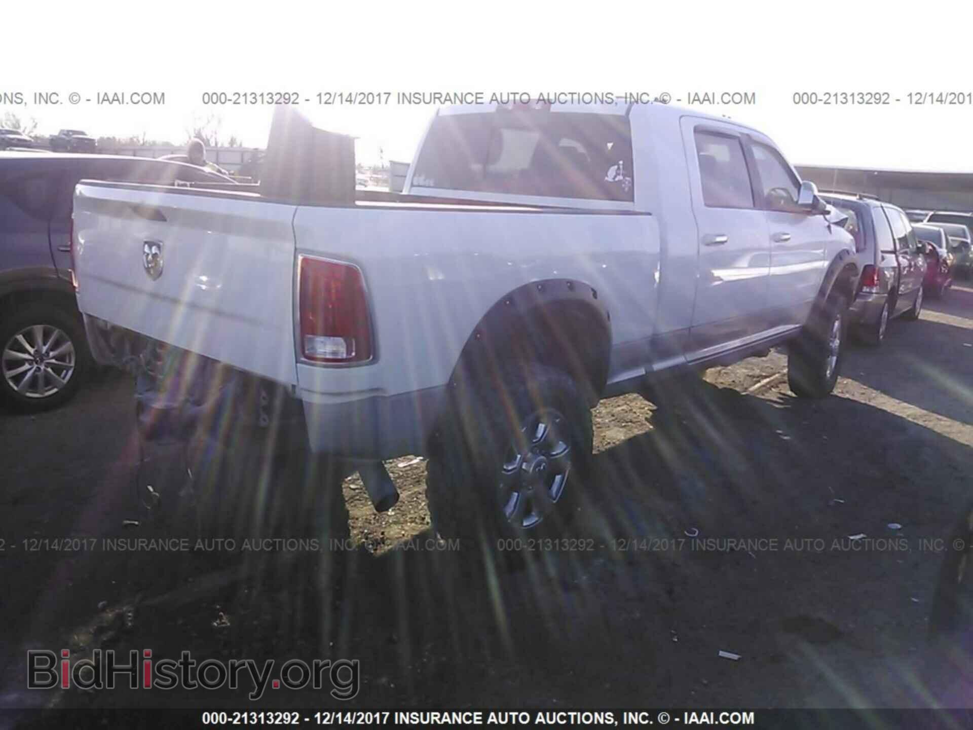 2014 Ram 3500 - VIN: 3C63R3ML2EG119879 - Photo 4