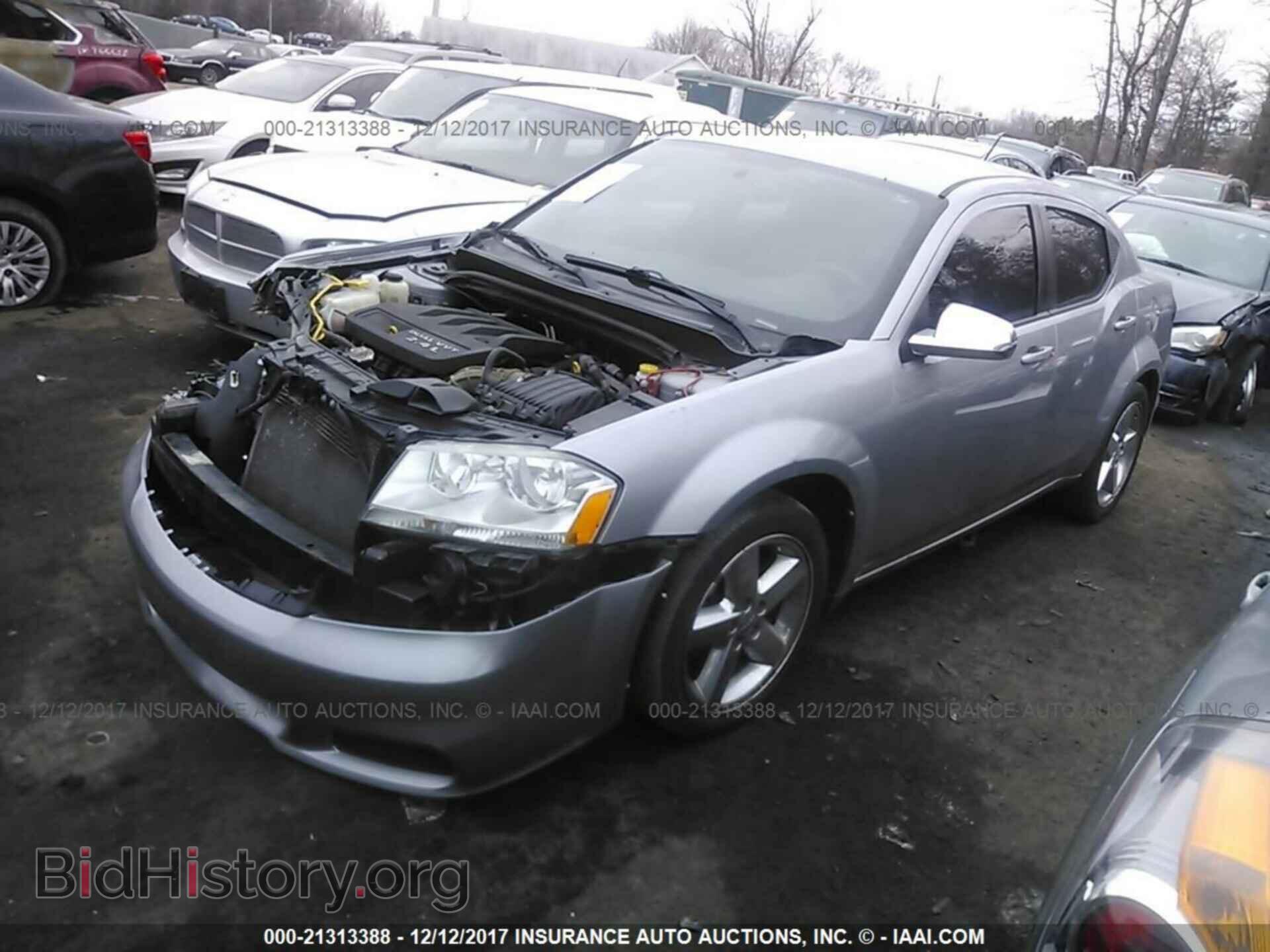 2013 Dodge Avenger - VIN: 1C3CDZAB7DN564814 - Photo 2