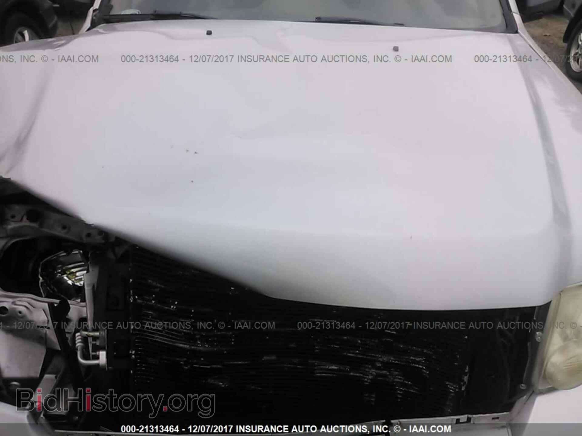 2011 Ford Escape - VIN: 1FMCU0D72BKC40663 - Фото 10
