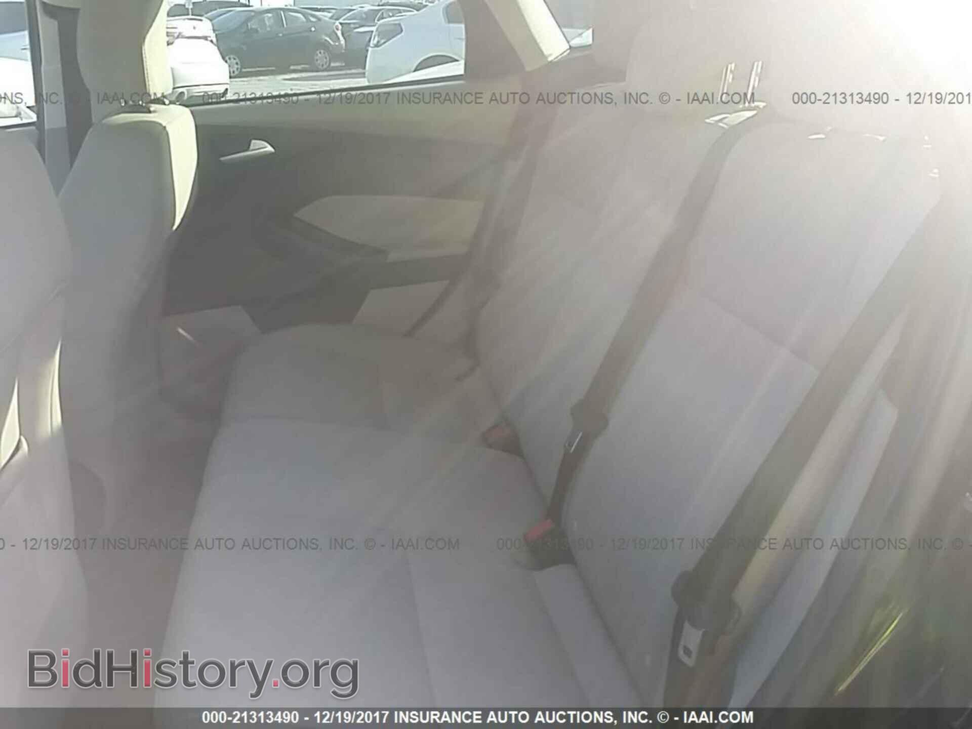 2016 Ford Focus - VIN: 1FADP3K24GL406665 - Фото 8